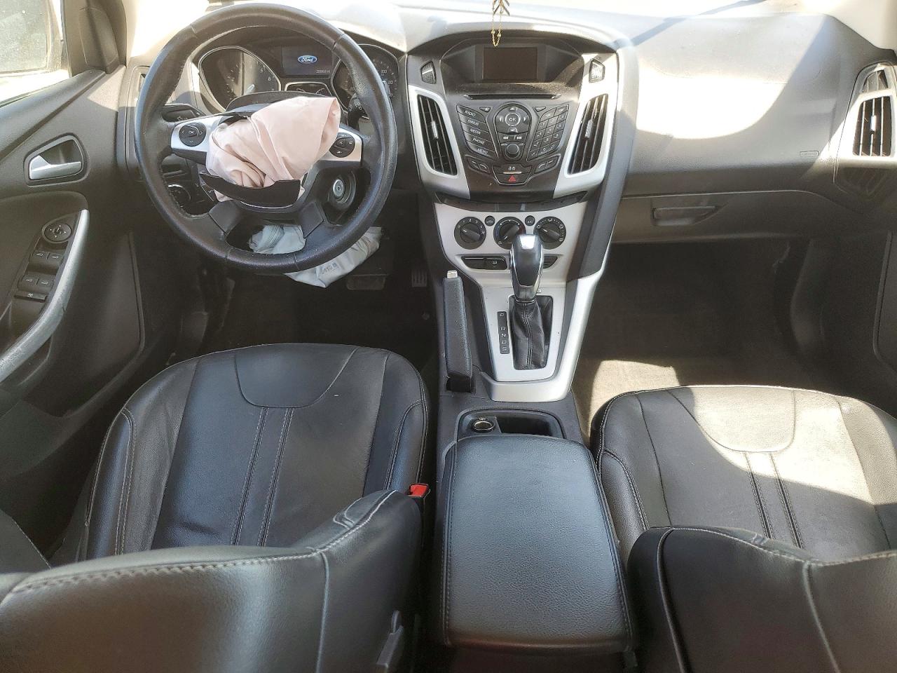 2014 Ford Focus Se Silver vin: 1FADP3F20EL288637