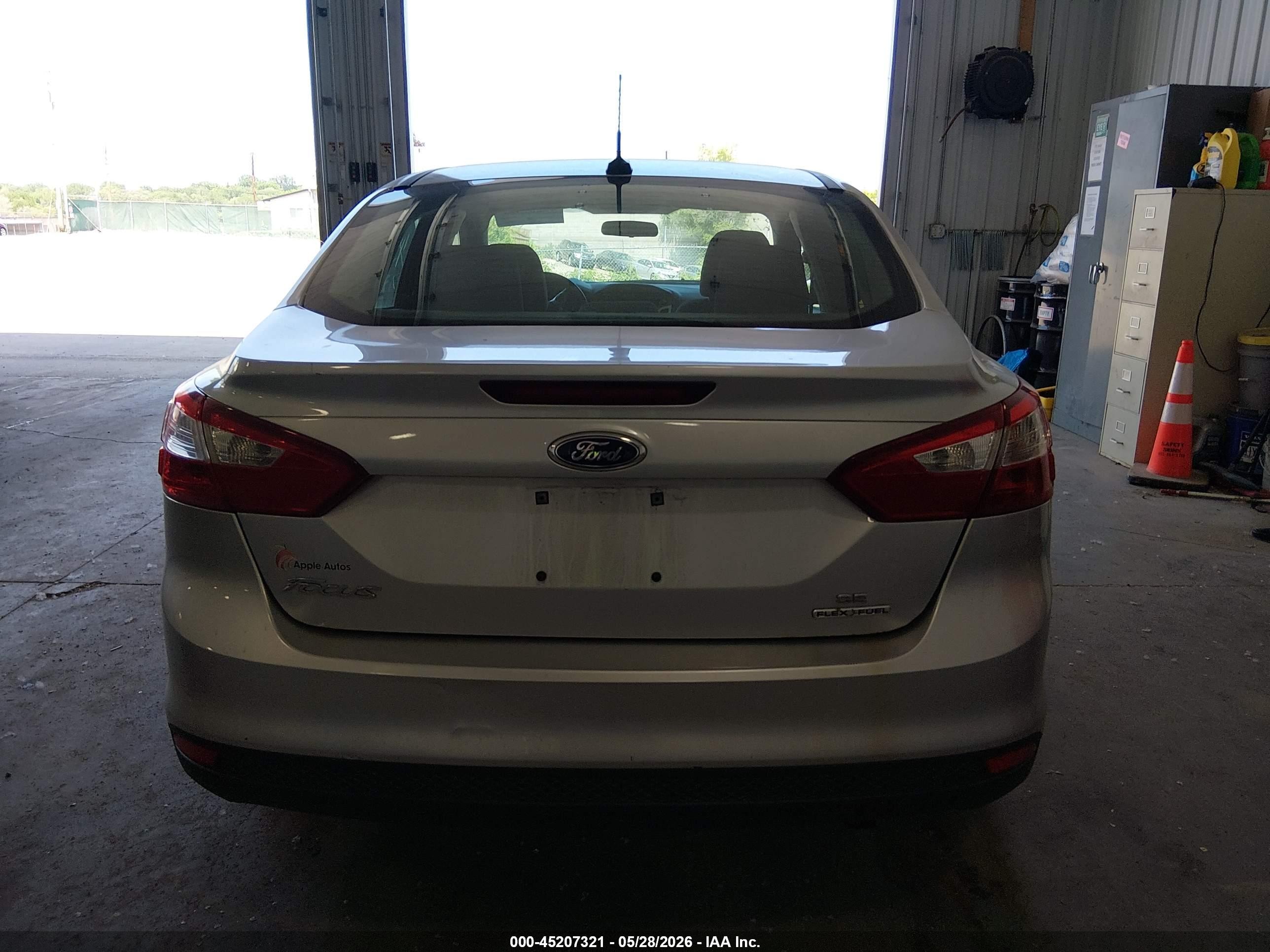 2014 Ford Focus Se Silver vin: 1FADP3F20EL311544