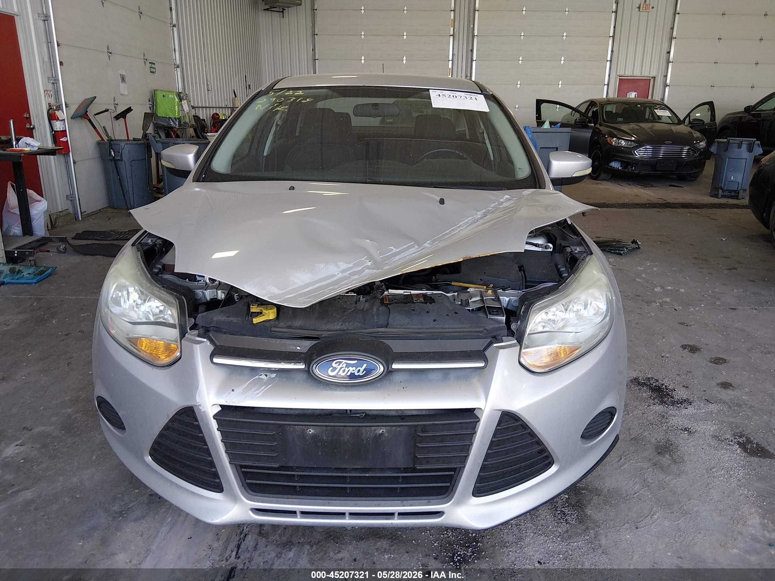 2014 Ford Focus Se Silver vin: 1FADP3F20EL311544