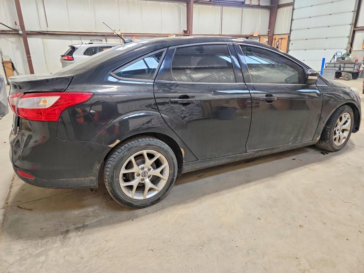 2014 Ford Focus Se Черный vin: 1FADP3F20EL315030