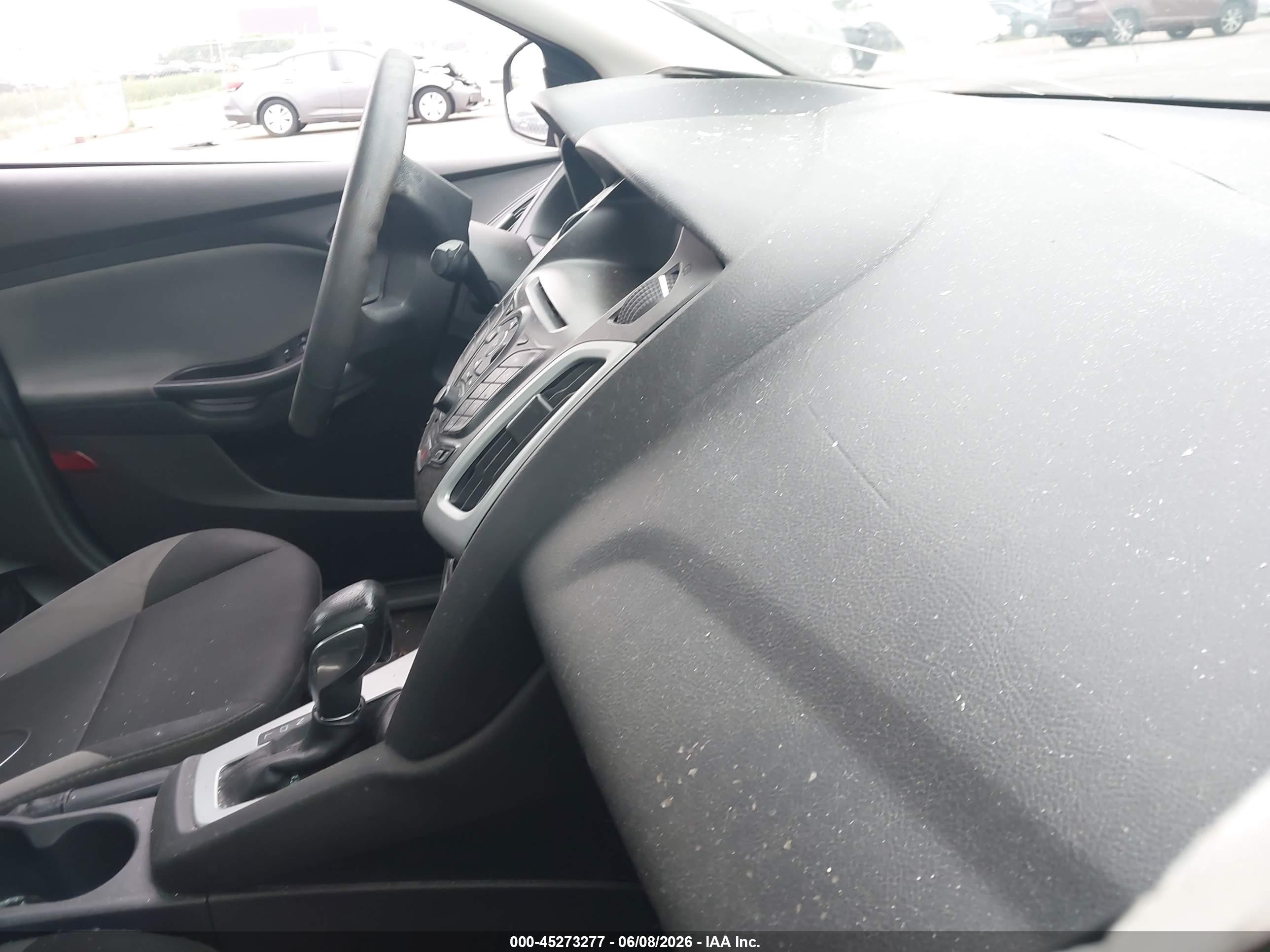 2014 Ford Focus Se Black vin: 1FADP3F20EL318042