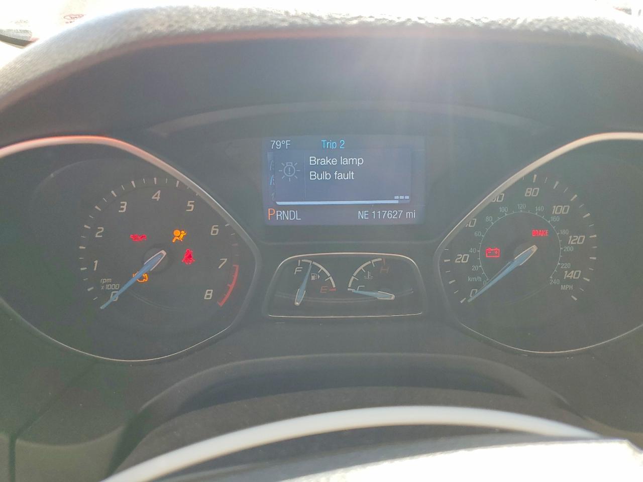 2014 Ford Focus Se Red vin: 1FADP3F20EL318493