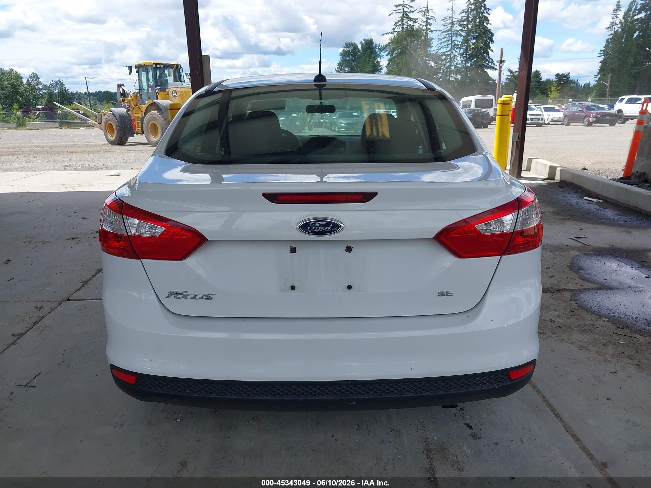 2014 Ford Focus Se White vin: 1FADP3F20EL321815