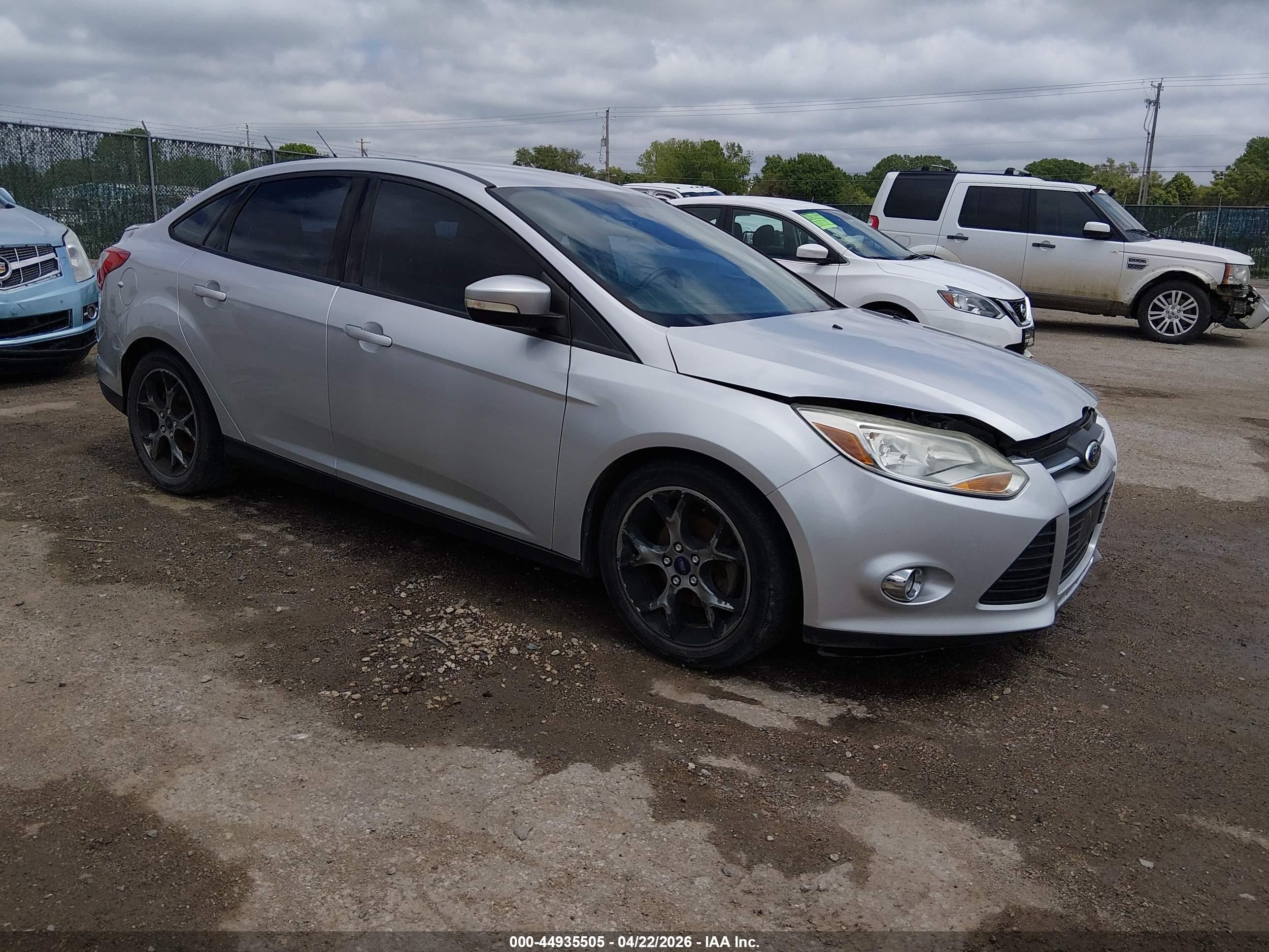 2014 Ford Focus Se Silver vin: 1FADP3F20EL349047