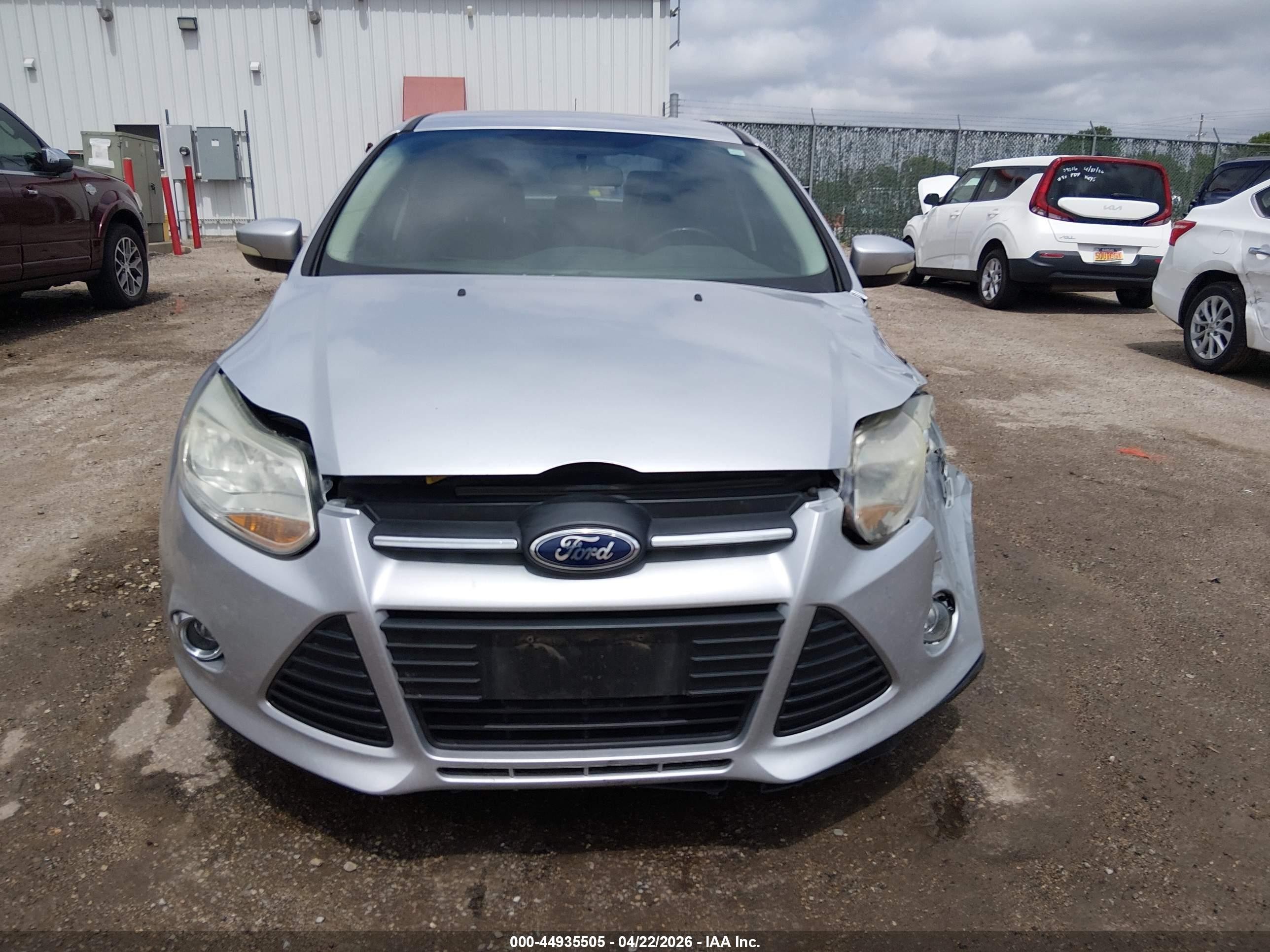 2014 Ford Focus Se Silver vin: 1FADP3F20EL349047
