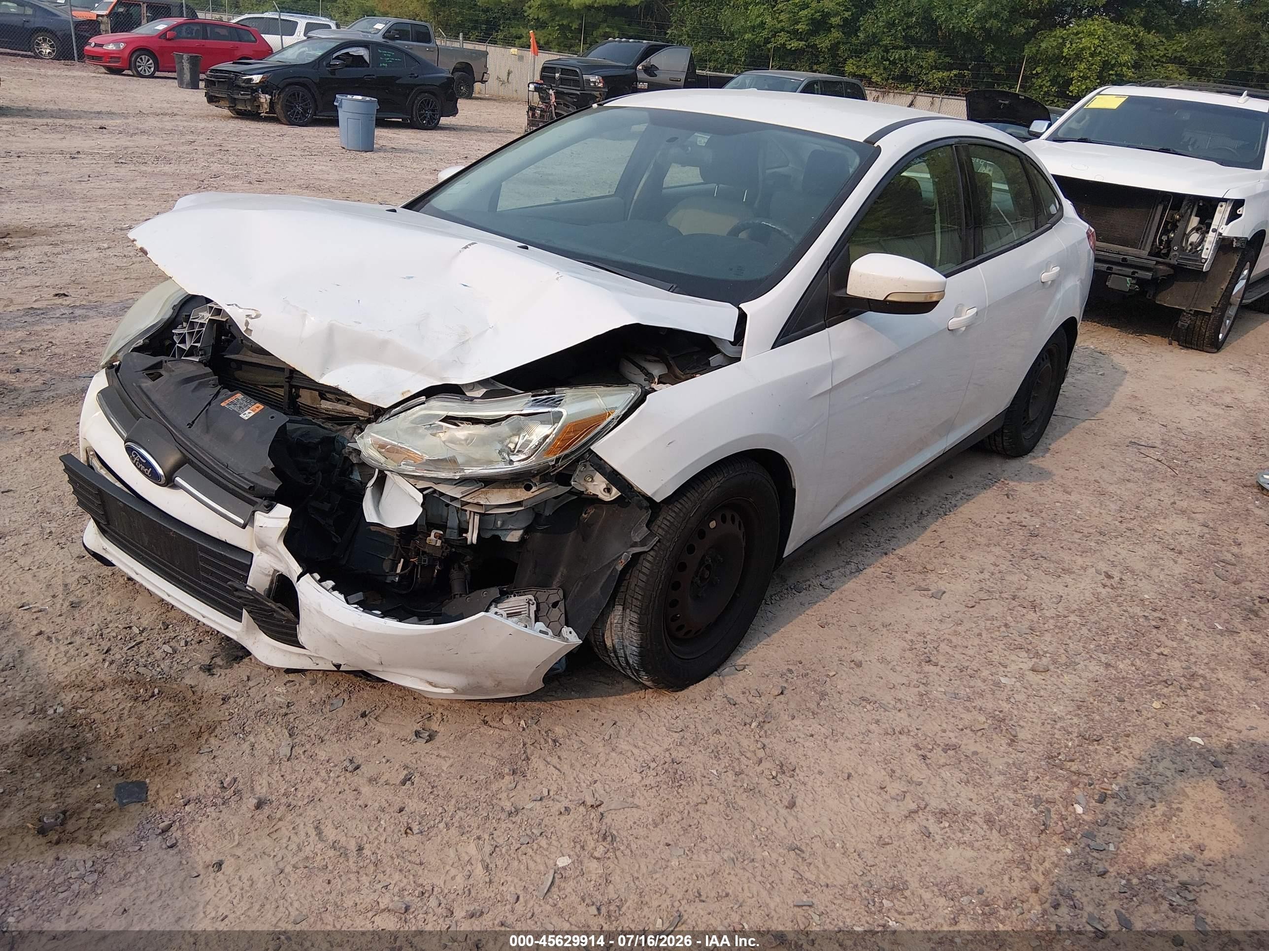 2014 Ford Focus Se White vin: 1FADP3F20EL356323