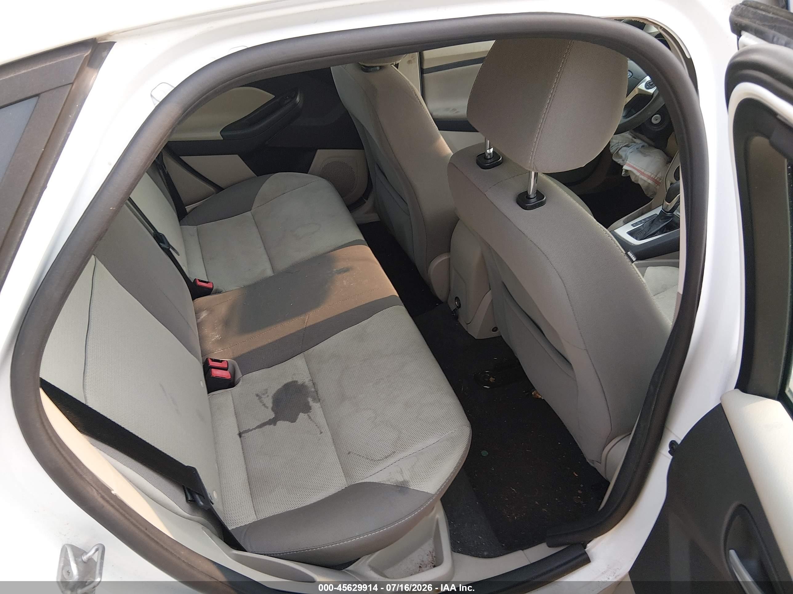 2014 Ford Focus Se White vin: 1FADP3F20EL356323