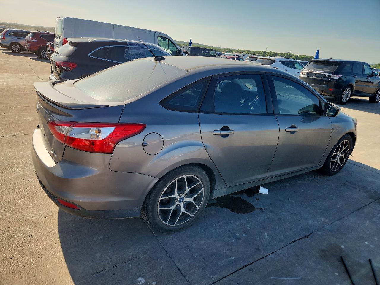 2014 Ford Focus Se Gray vin: 1FADP3F20EL359948