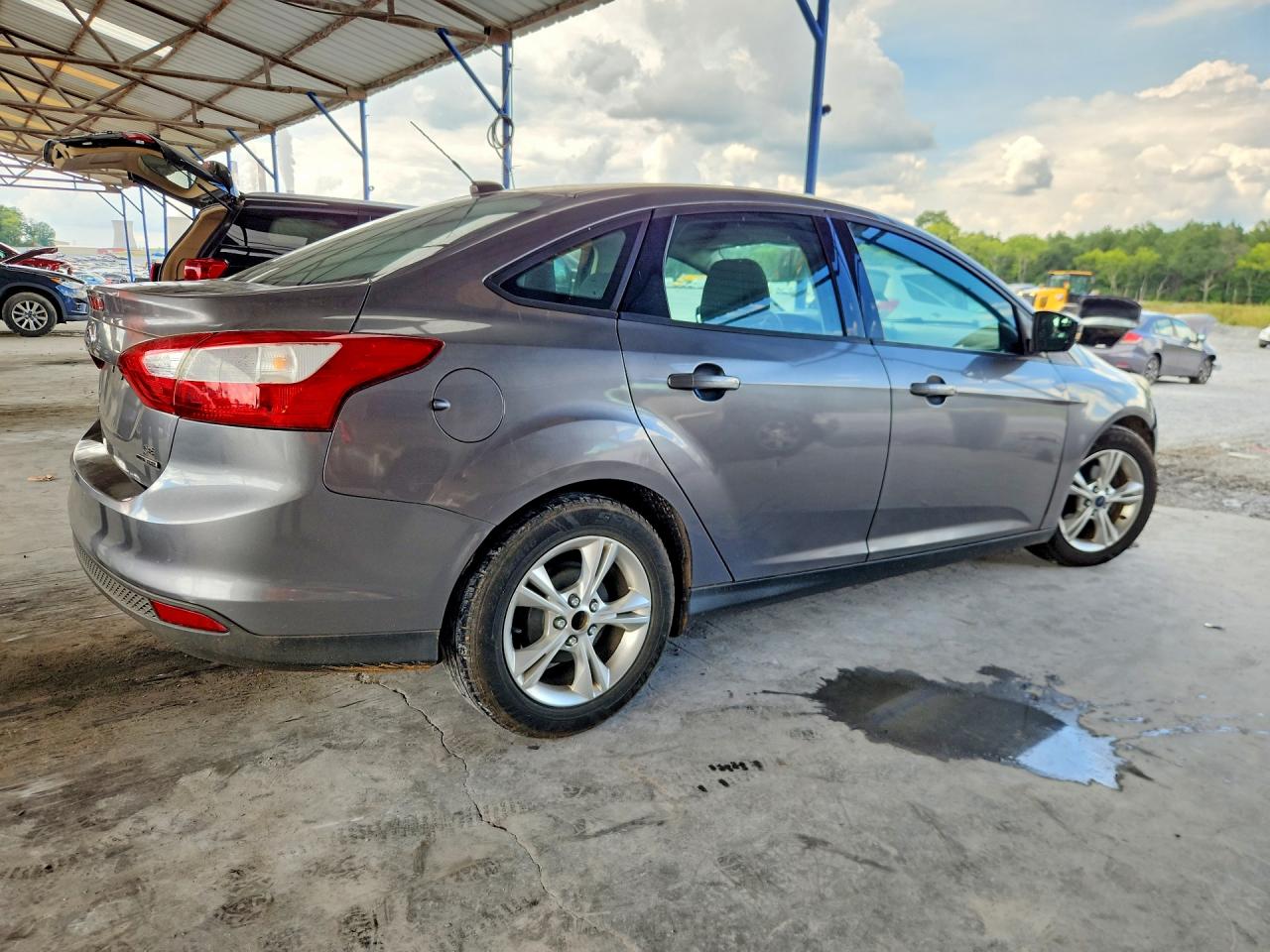 2014 Ford Focus Se Gray vin: 1FADP3F20EL368178