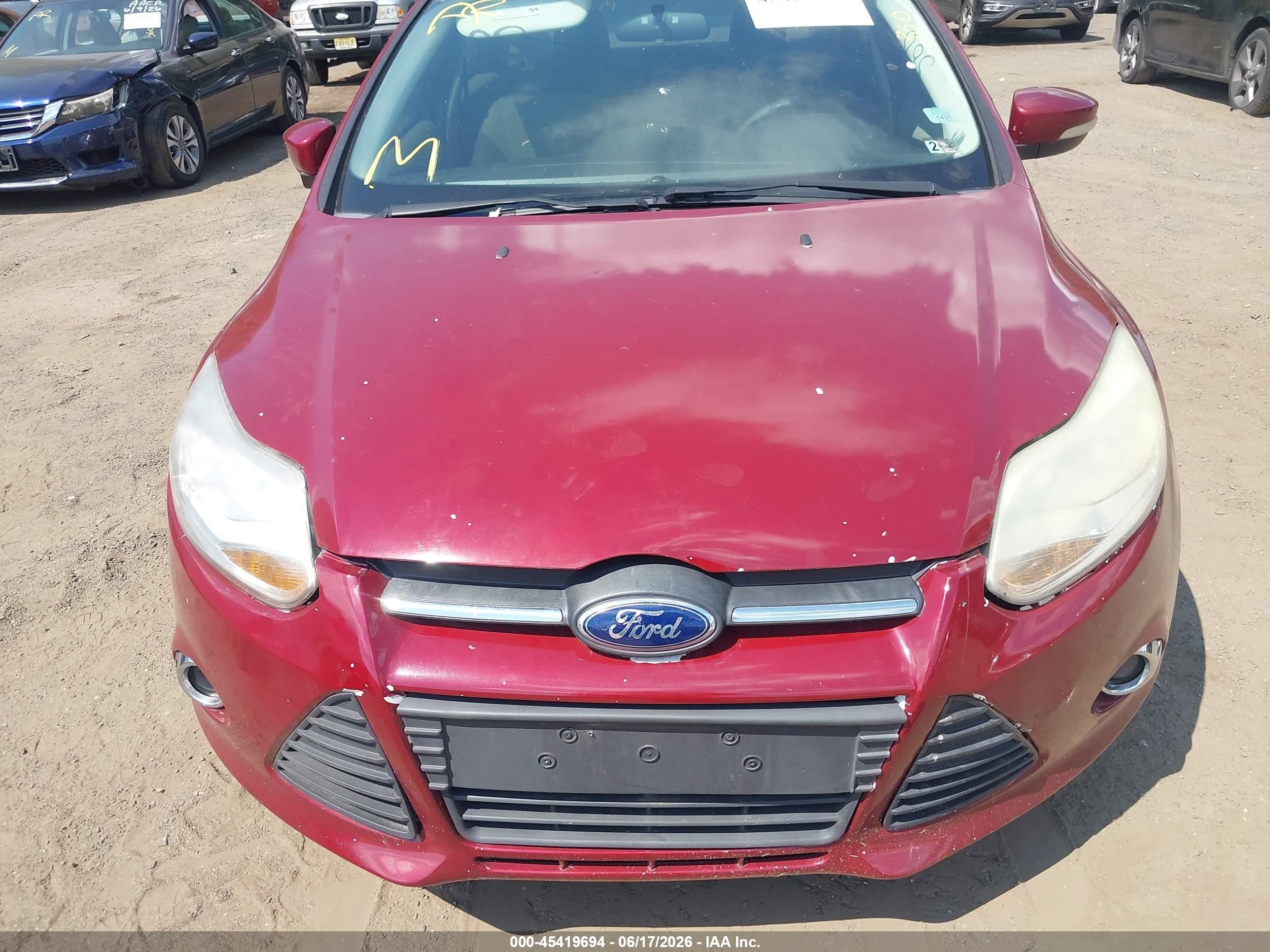 2014 Ford Focus Se Red vin: 1FADP3F20EL369265