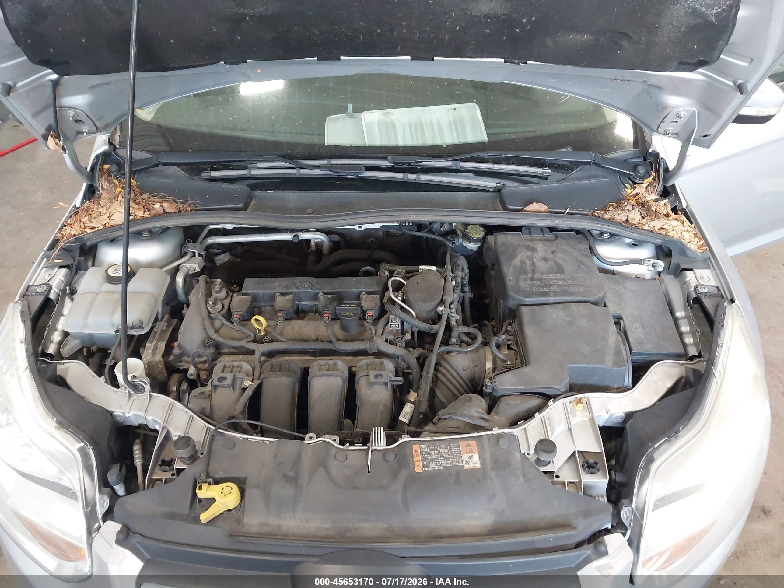 2014 Ford Focus Se Серебряный vin: 1FADP3F20EL374000