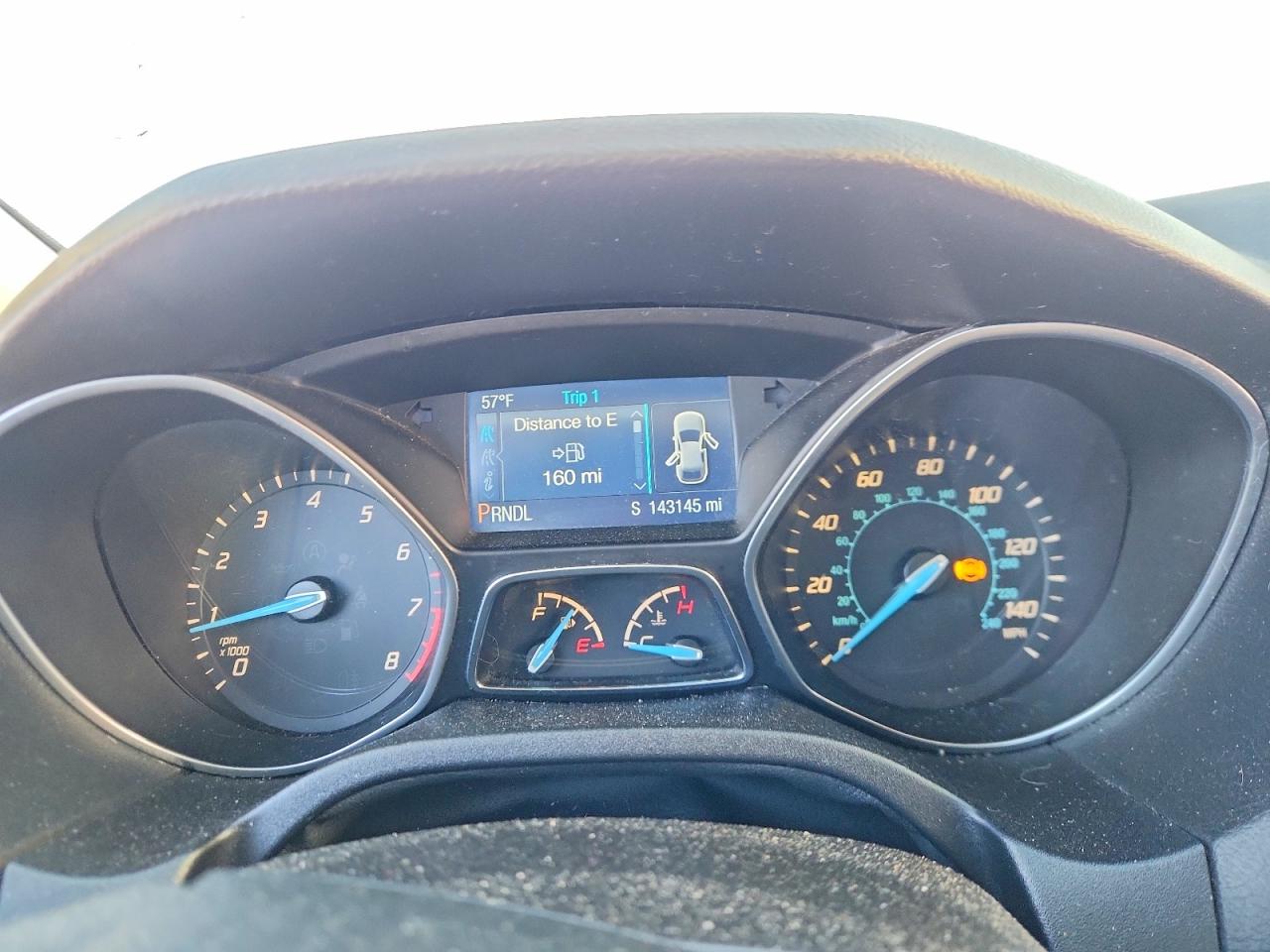2014 Ford Focus Se Red vin: 1FADP3F20EL403396