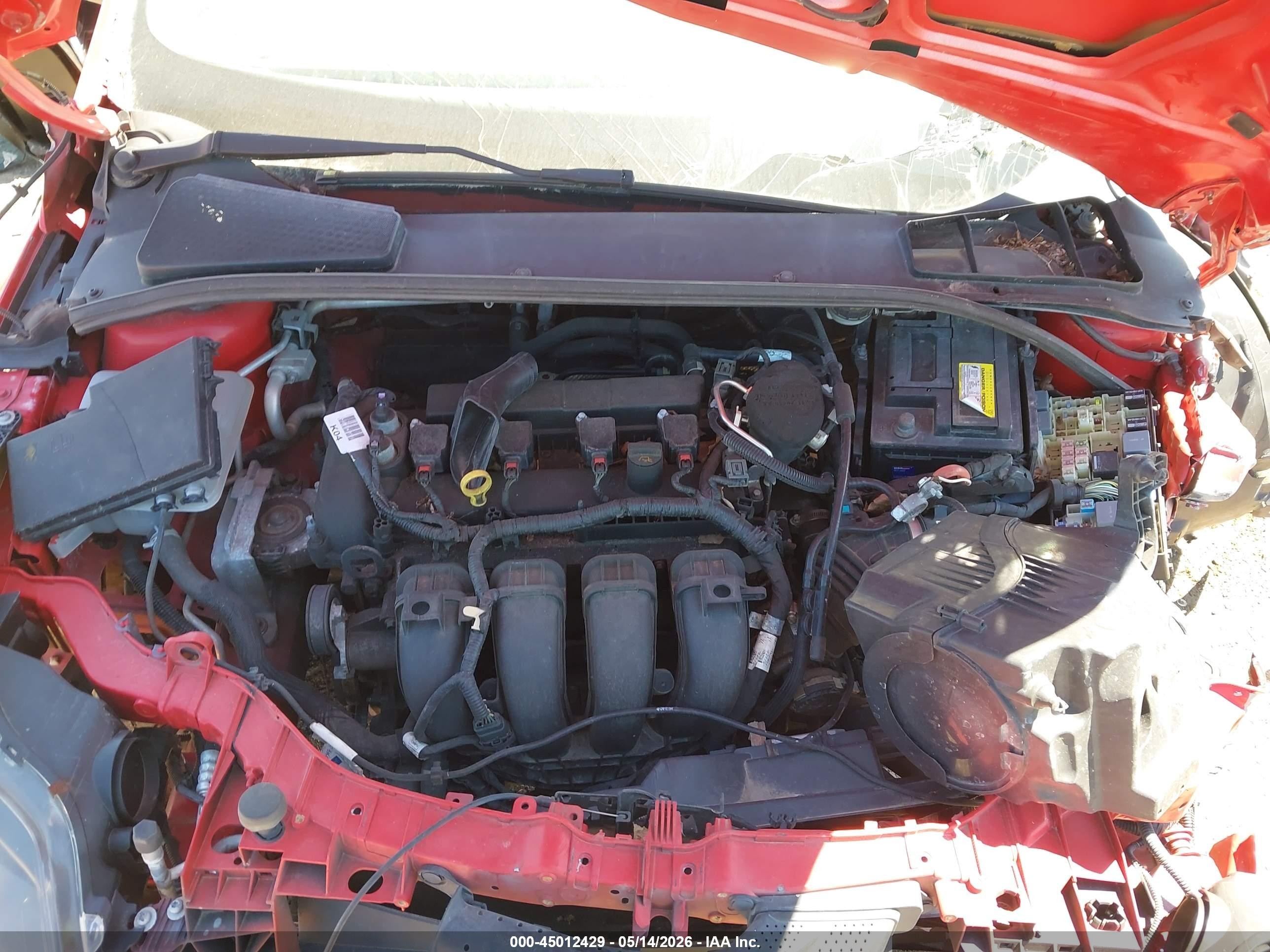 2014 Ford Focus Se Red vin: 1FADP3F20EL411868