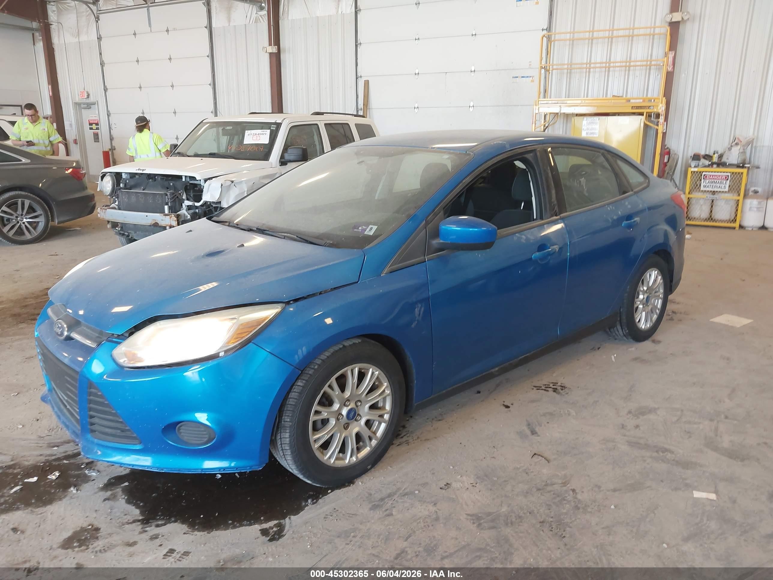 2014 Ford Focus Se Blue vin: 1FADP3F20EL428914
