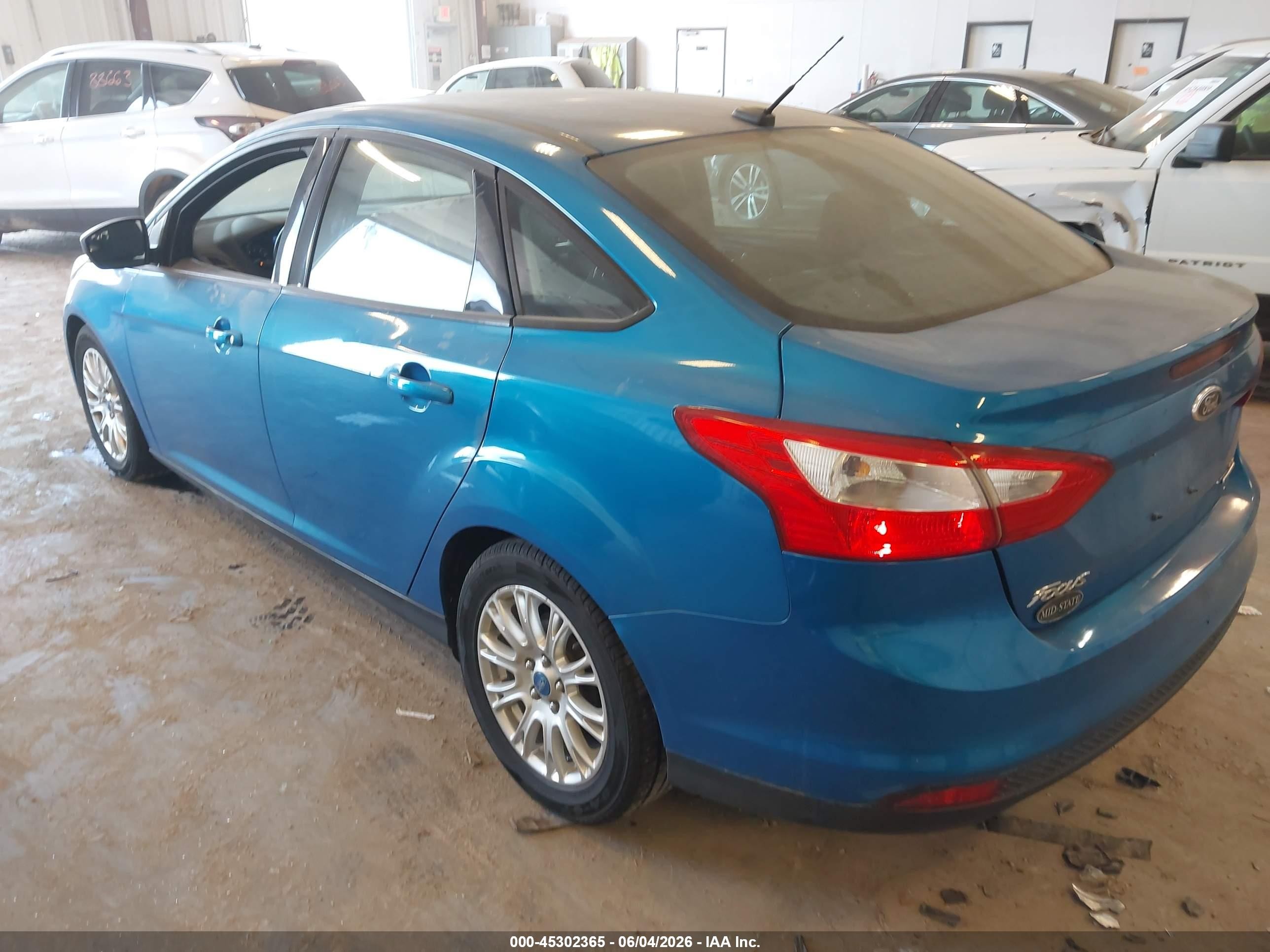 2014 Ford Focus Se Blue vin: 1FADP3F20EL428914