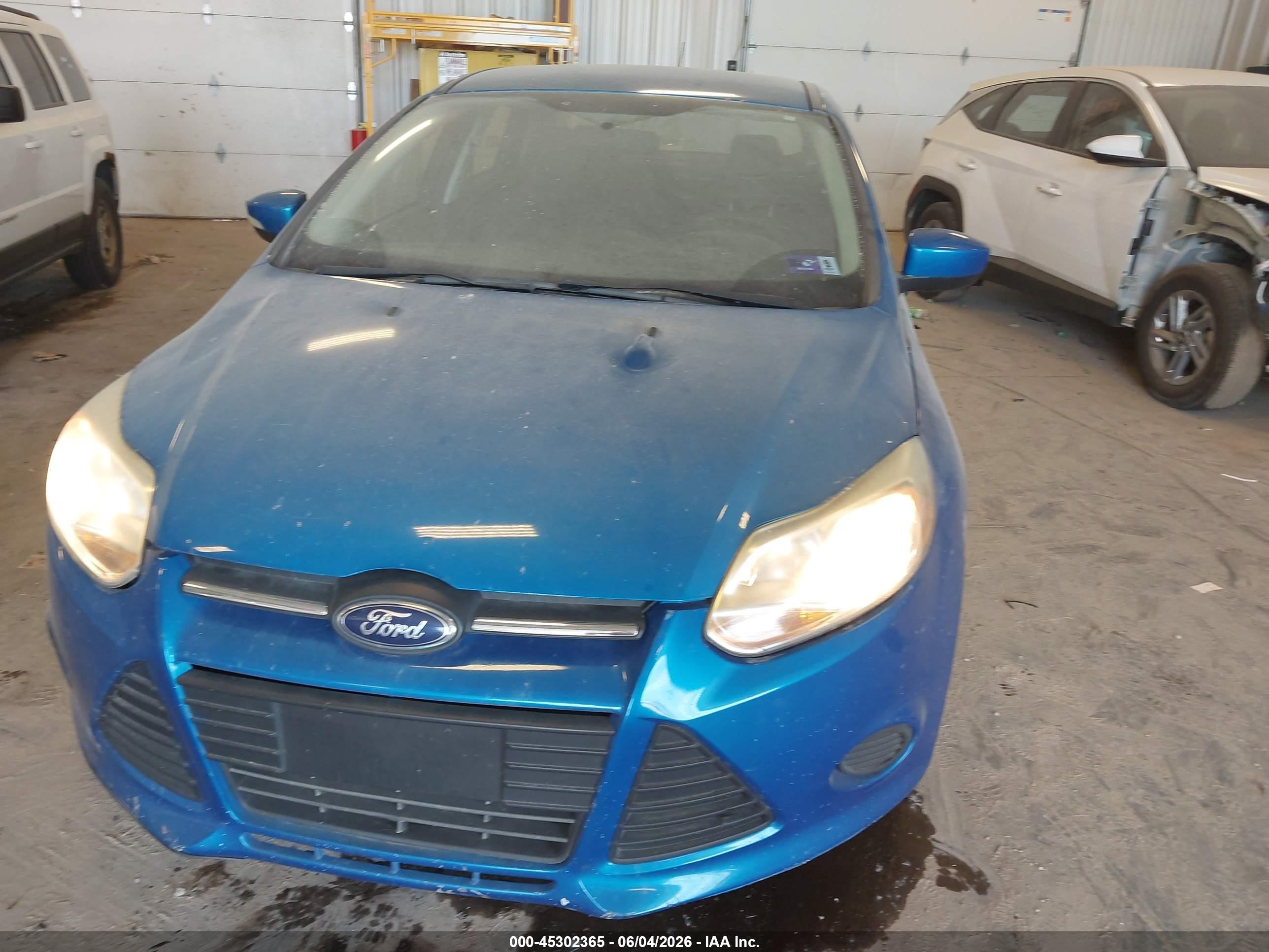 2014 Ford Focus Se Blue vin: 1FADP3F20EL428914