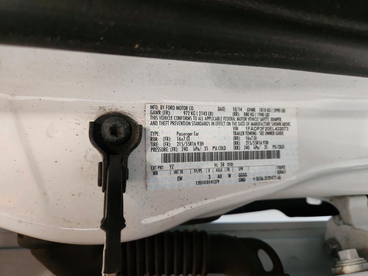 2014 Ford Focus Se White vin: 1FADP3F20EL432073