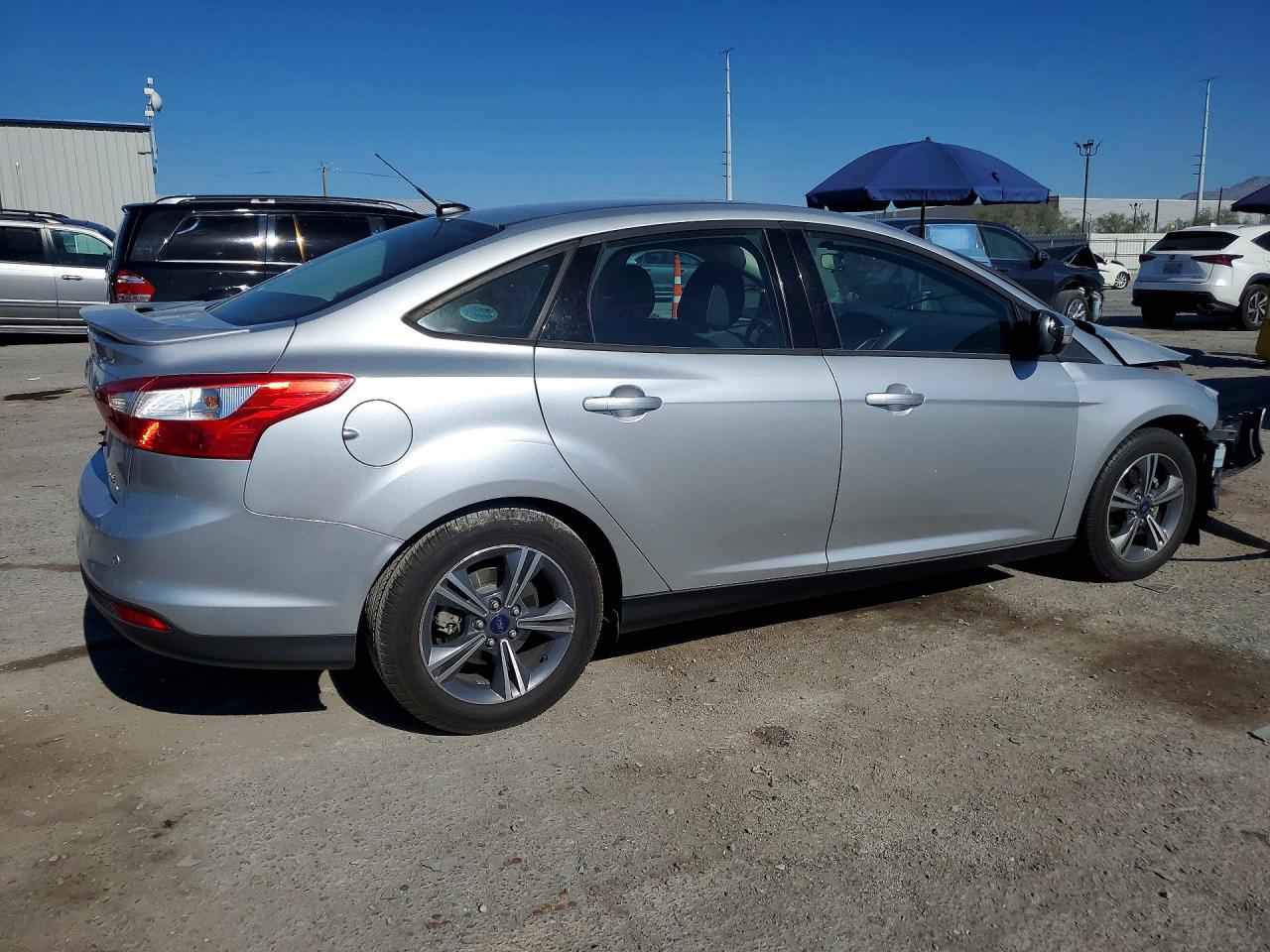 2014 Ford Focus Se Silver vin: 1FADP3F20EL432526