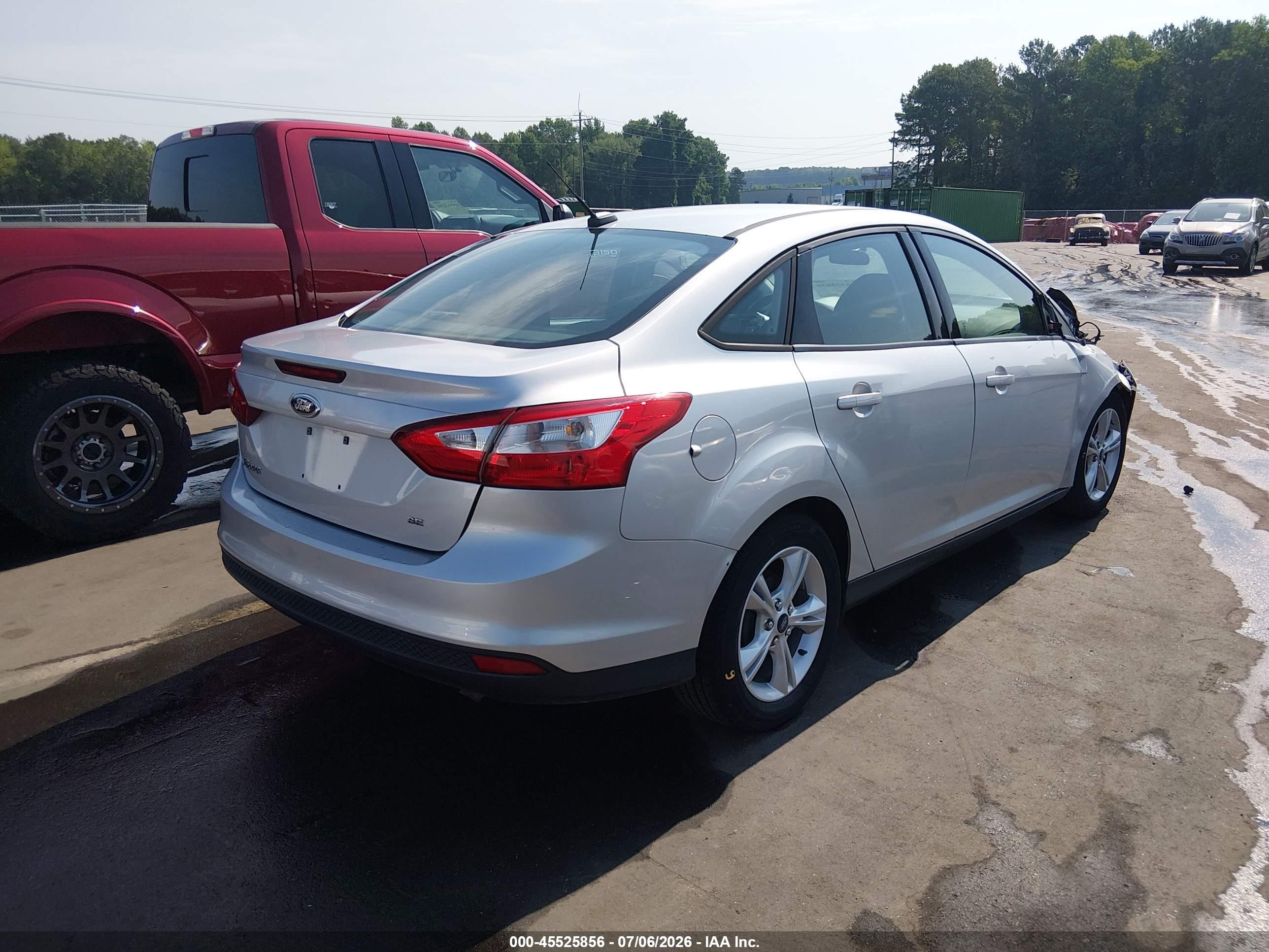 2014 Ford Focus Se Silver vin: 1FADP3F20EL453585