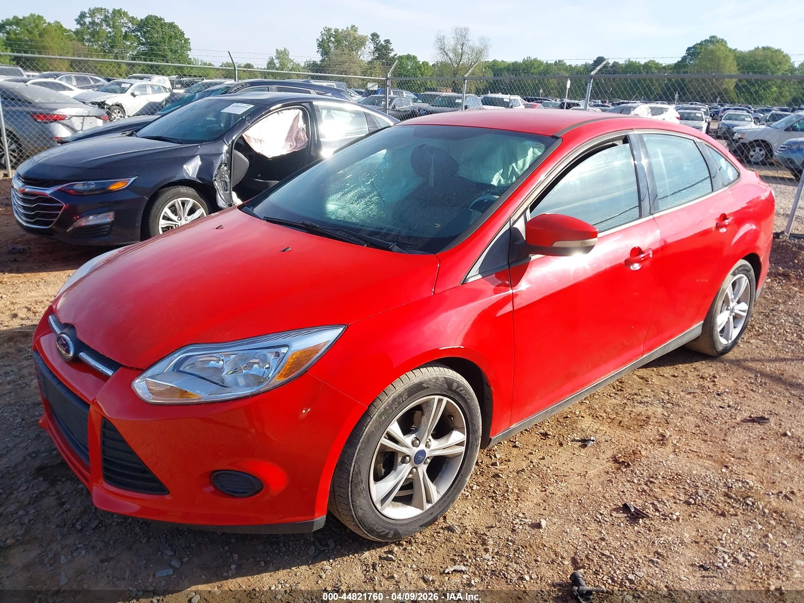 2014 Ford Focus Se Red vin: 1FADP3F20EL458513