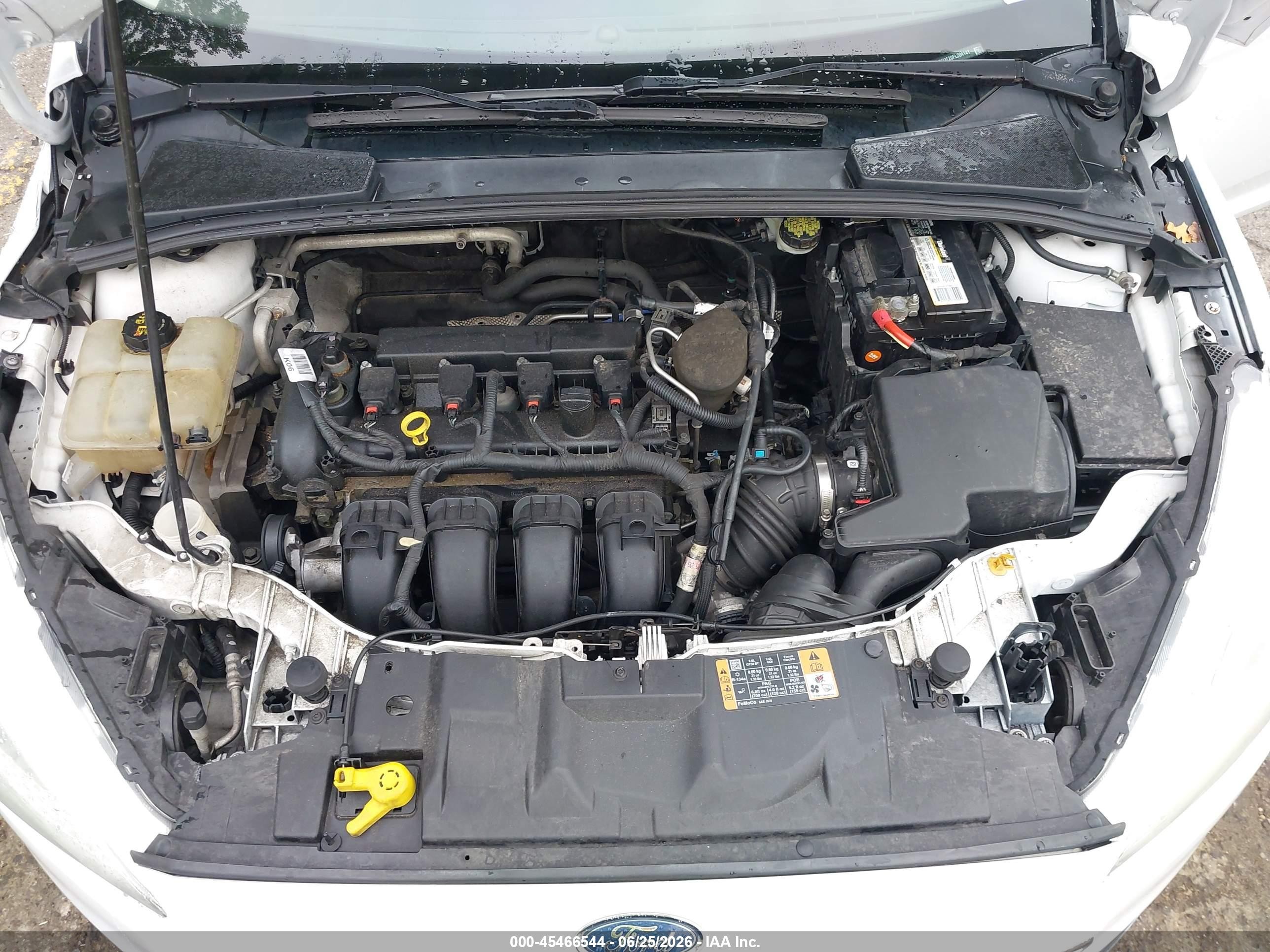 2015 Ford Focus Se White vin: 1FADP3F20FL204141