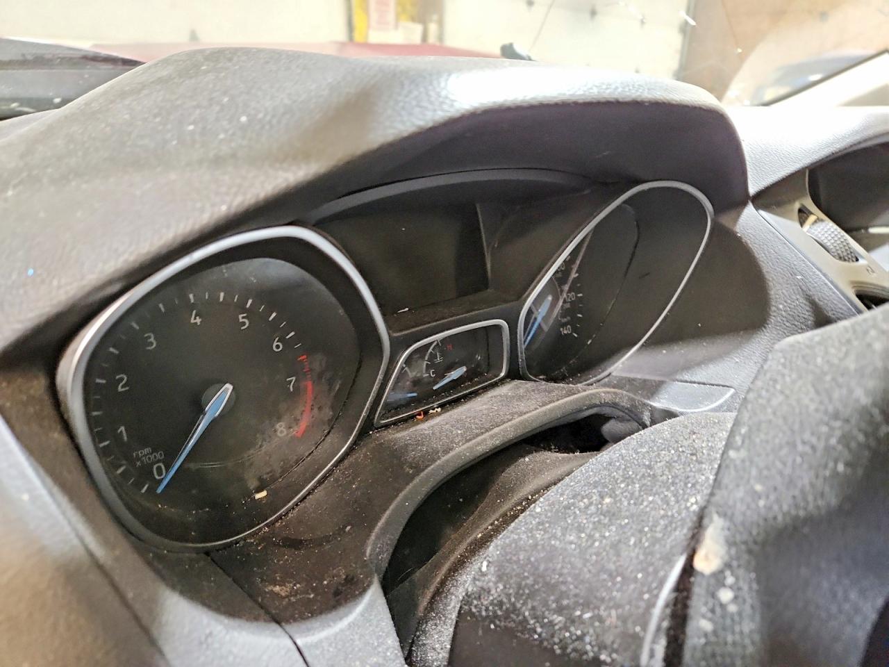 2015 Ford Focus Se Темно-бордовый vin: 1FADP3F20FL227077