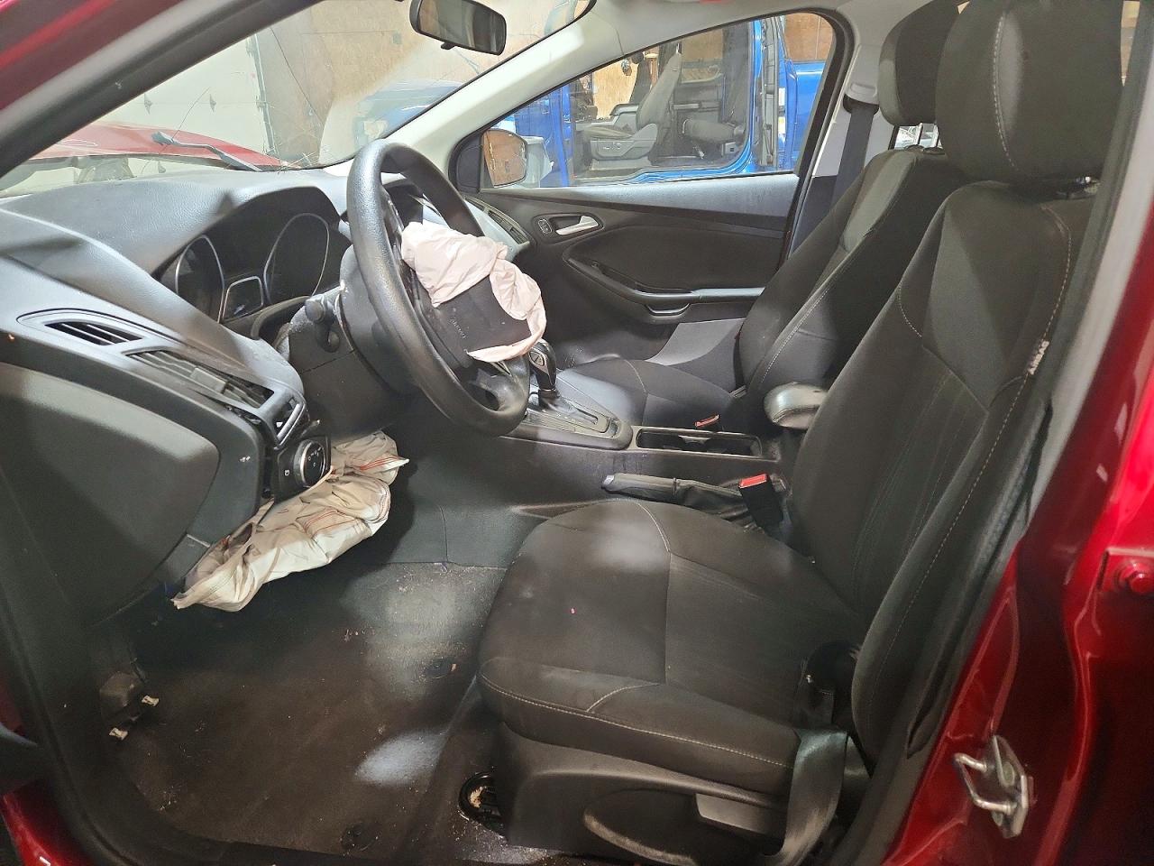 2015 Ford Focus Se Темно-бордовый vin: 1FADP3F20FL227077