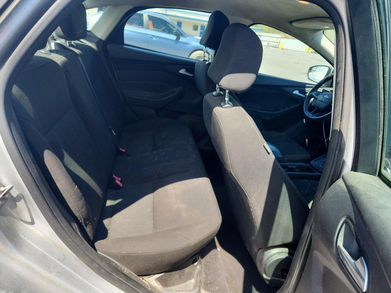 2015 Ford Focus Se Silver vin: 1FADP3F20FL233865
