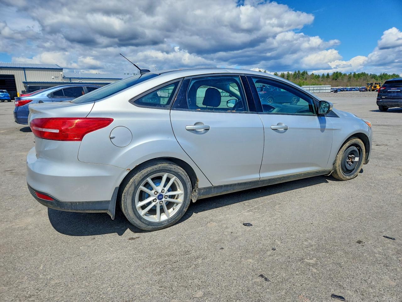 2015 Ford Focus Se Silver vin: 1FADP3F20FL233865