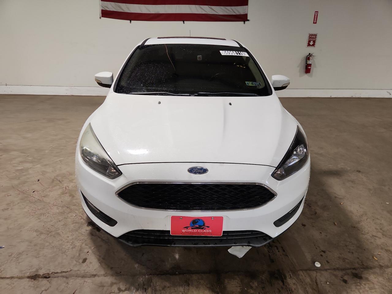 2015 Ford Focus Se White vin: 1FADP3F20FL245174 Damage: Right Head Lamp, Faded, Repair Required