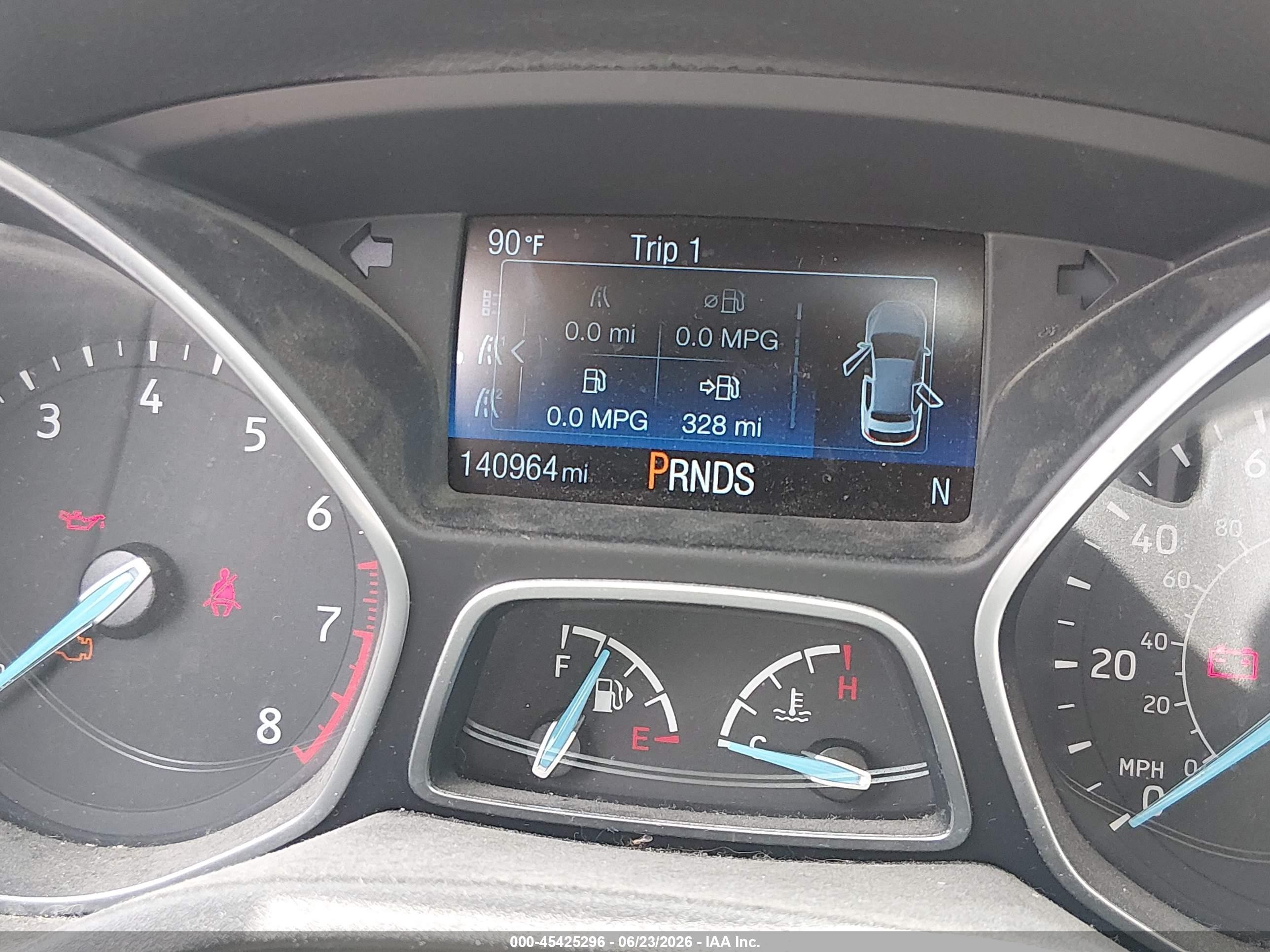 2015 Ford Focus Se Красный vin: 1FADP3F20FL280278