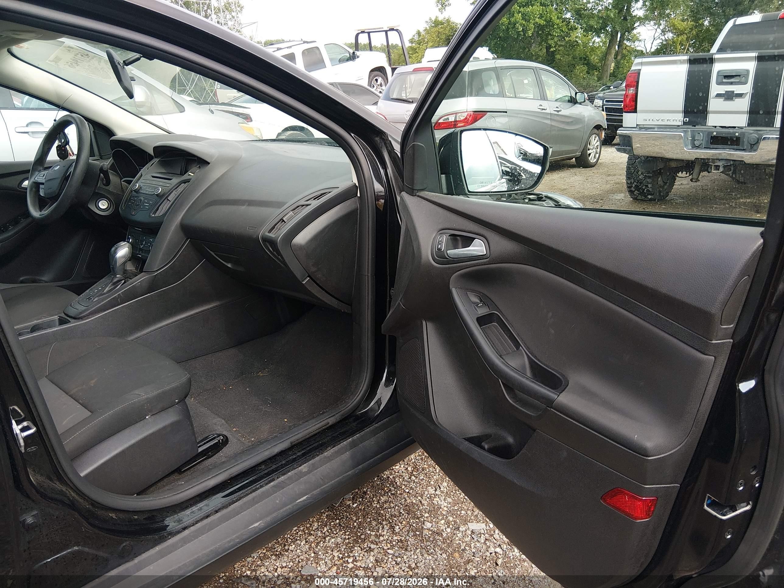 2015 Ford Focus Se Black vin: 1FADP3F20FL280619