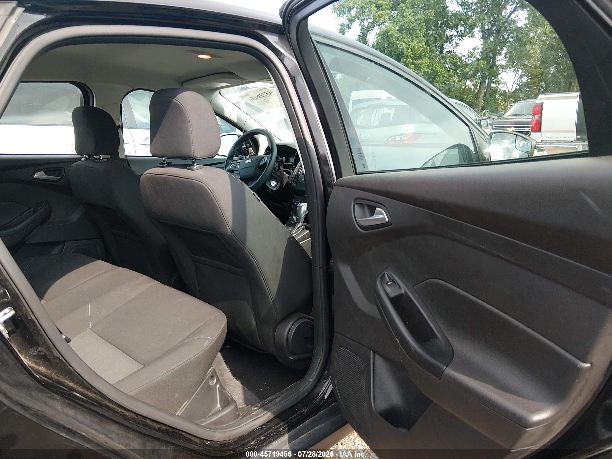 2015 Ford Focus Se Black vin: 1FADP3F20FL280619