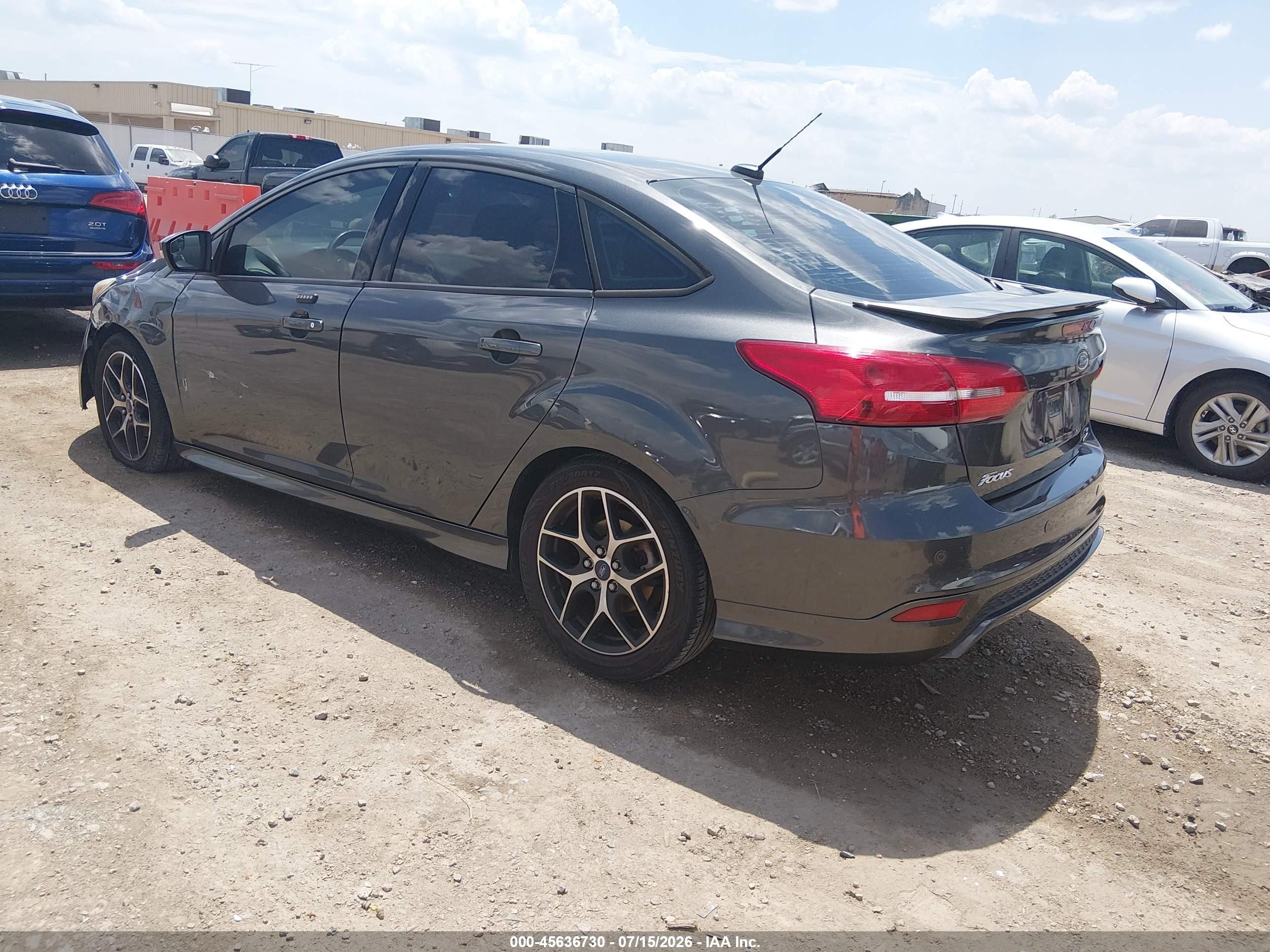 2015 Ford Focus Se Gray vin: 1FADP3F20FL287117