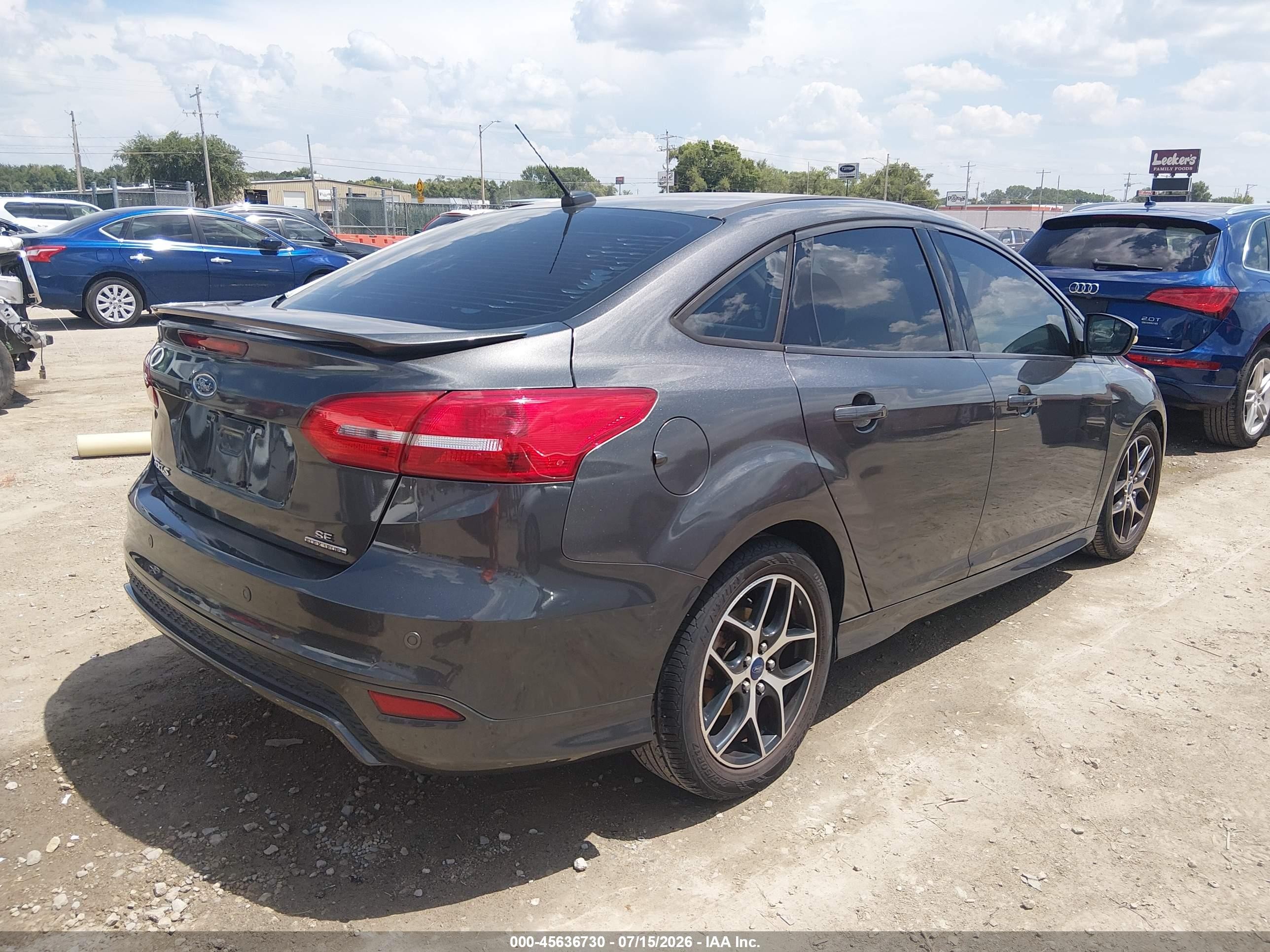 2015 Ford Focus Se Gray vin: 1FADP3F20FL287117