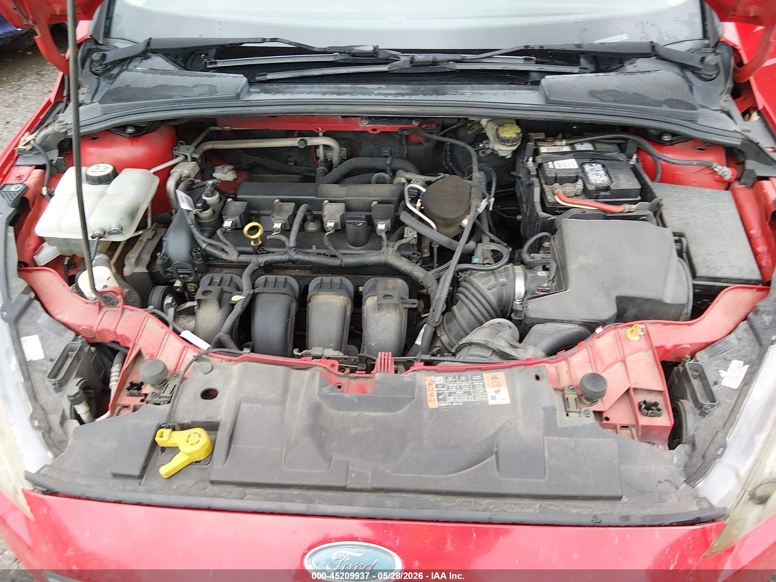 2015 Ford Focus Se Red vin: 1FADP3F20FL302439