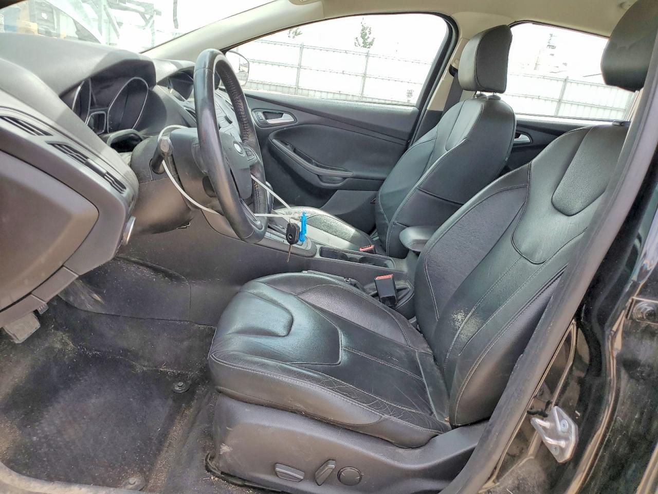 2015 Ford Focus Se Black vin: 1FADP3F20FL313201