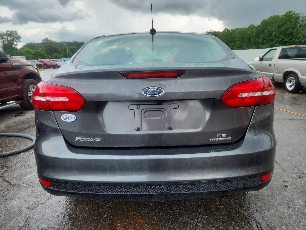 2015 Ford Focus Se Black vin: 1FADP3F20FL318334