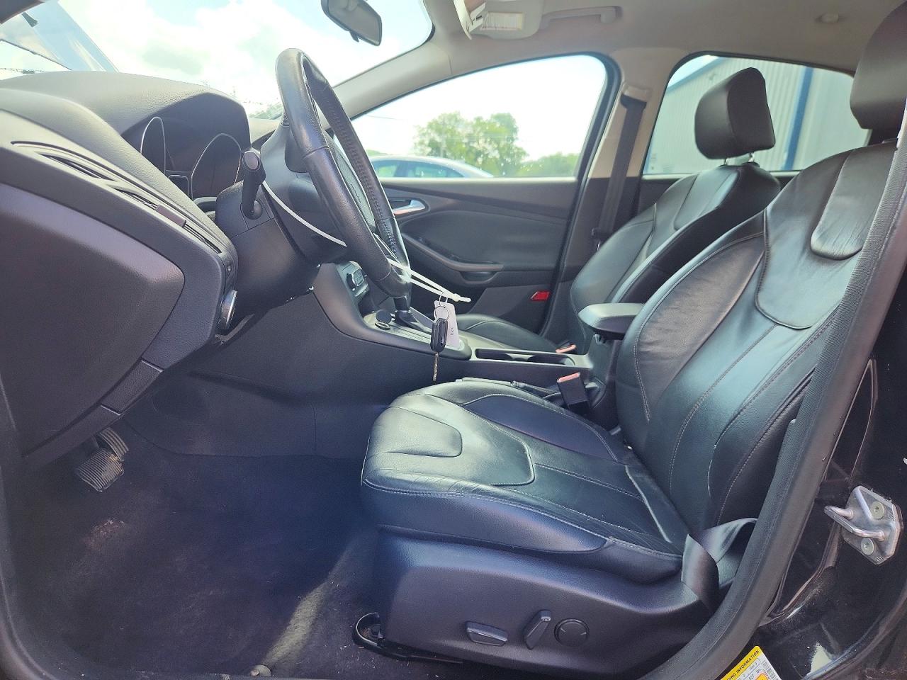 2015 Ford Focus Se Black vin: 1FADP3F20FL334503