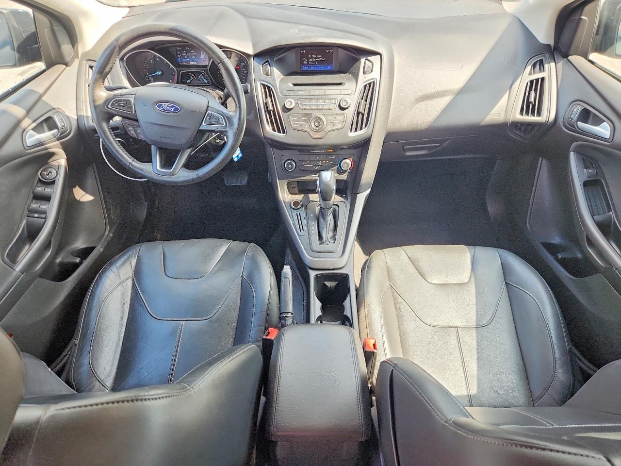 2015 Ford Focus Se Black vin: 1FADP3F20FL334503