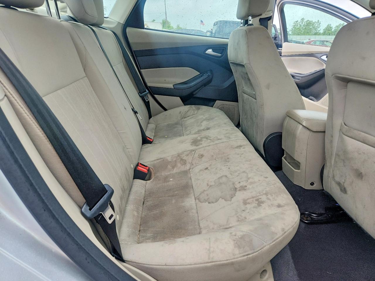 2015 Ford Focus Se White vin: 1FADP3F20FL336784