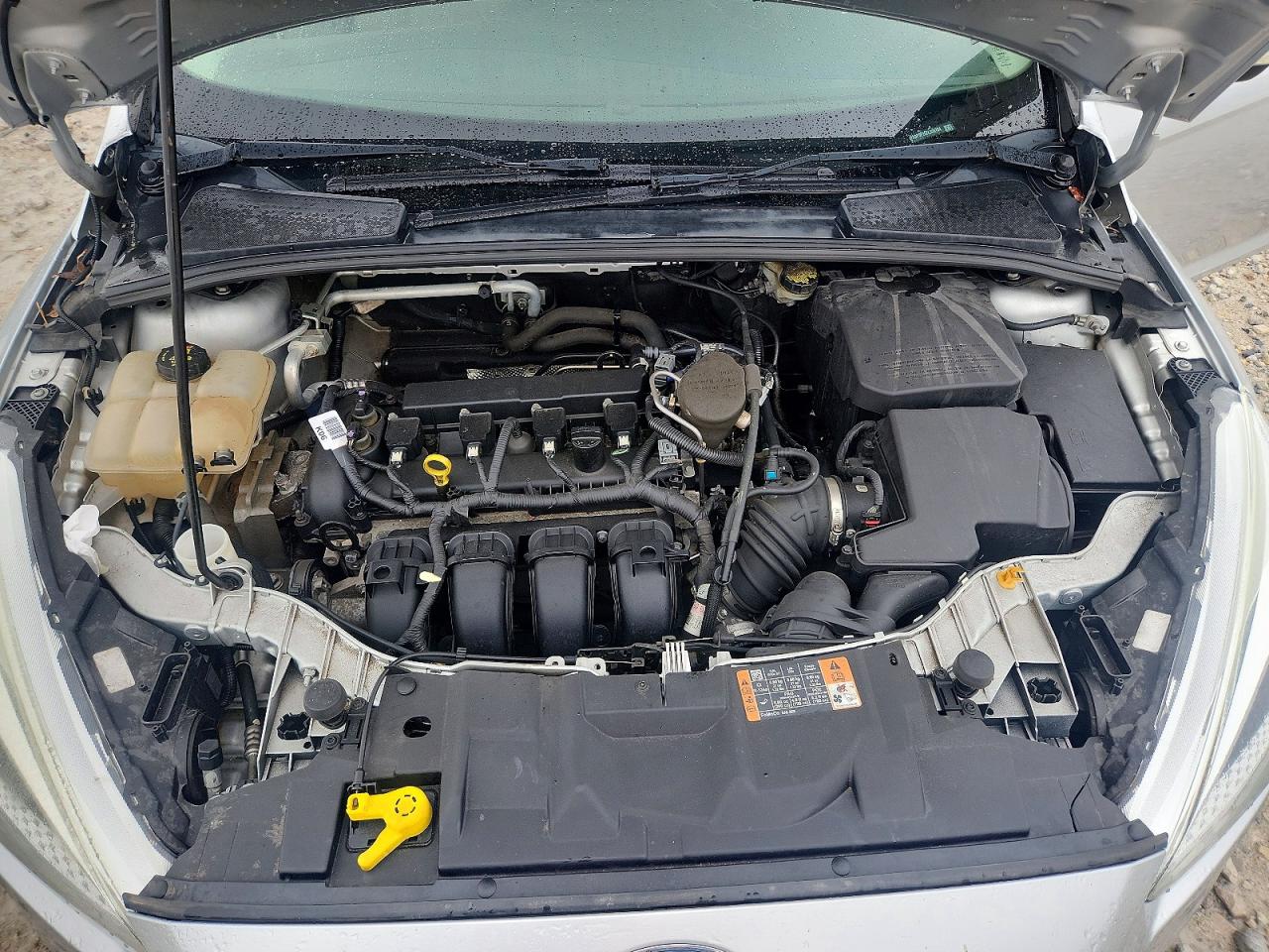 2015 Ford Focus Se White vin: 1FADP3F20FL336784