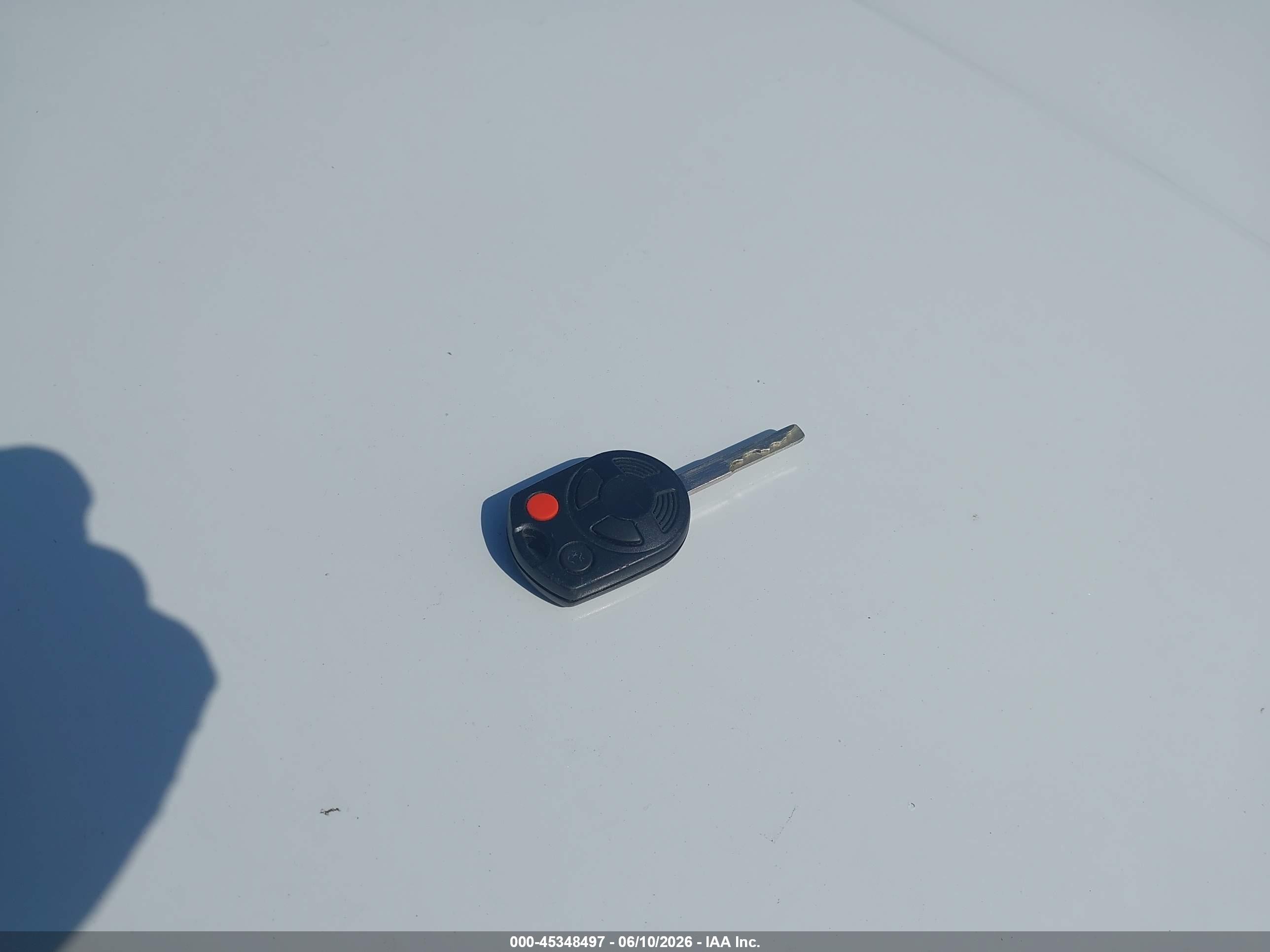 2015 Ford Focus Se Серебряный vin: 1FADP3F20FL344027