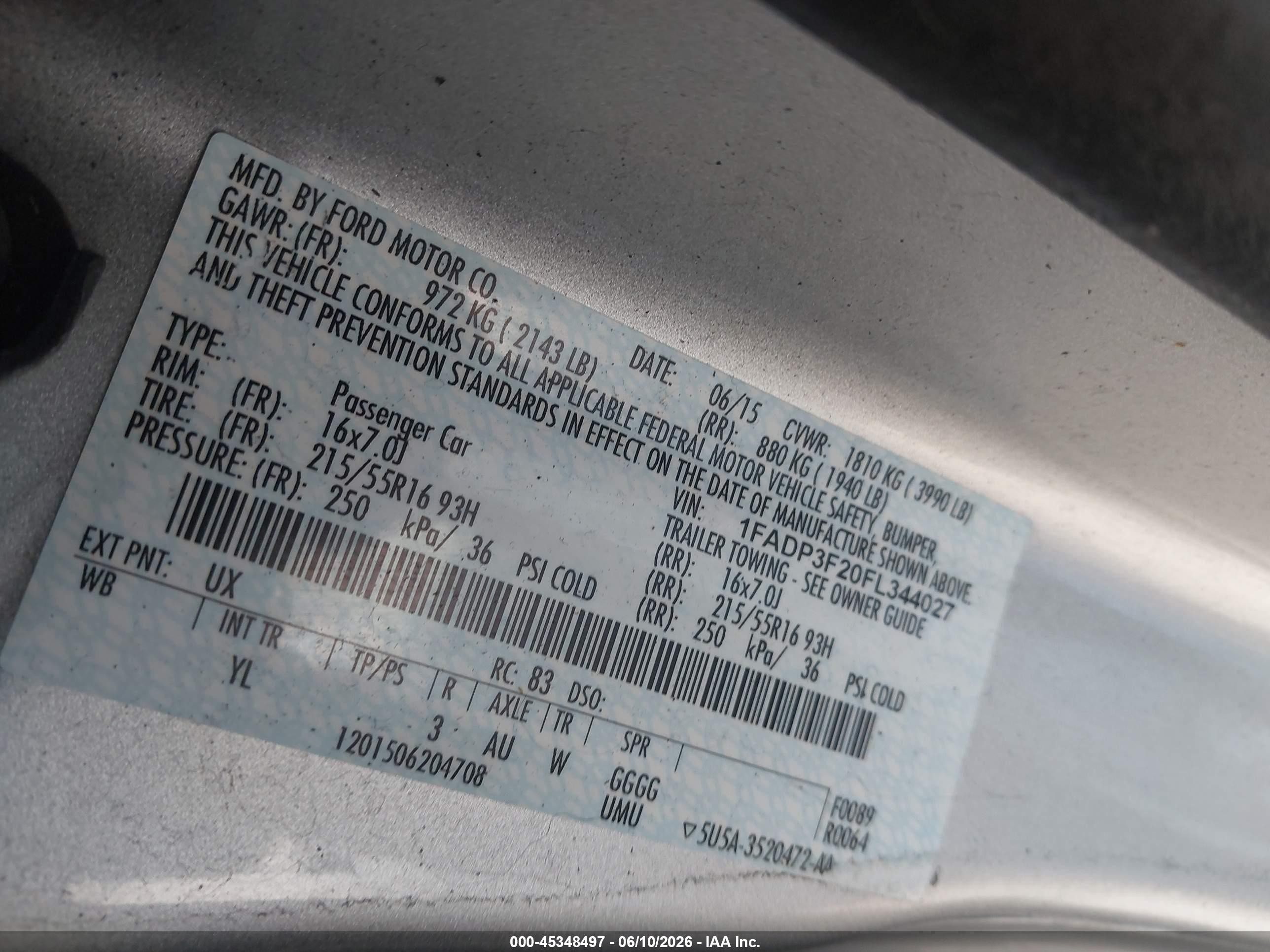 2015 Ford Focus Se Серебряный vin: 1FADP3F20FL344027