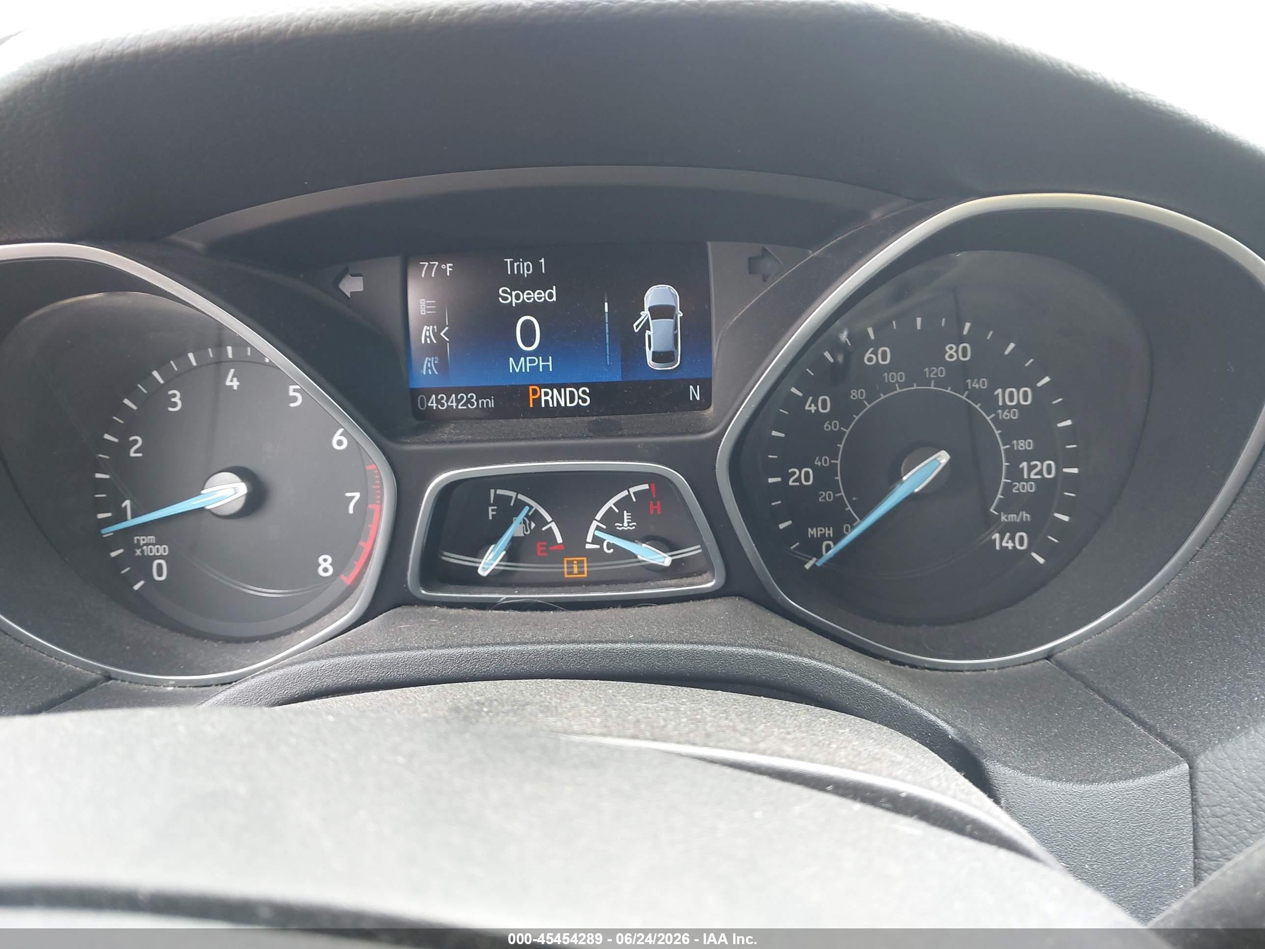 2015 Ford Focus Se Red vin: 1FADP3F20FL346330