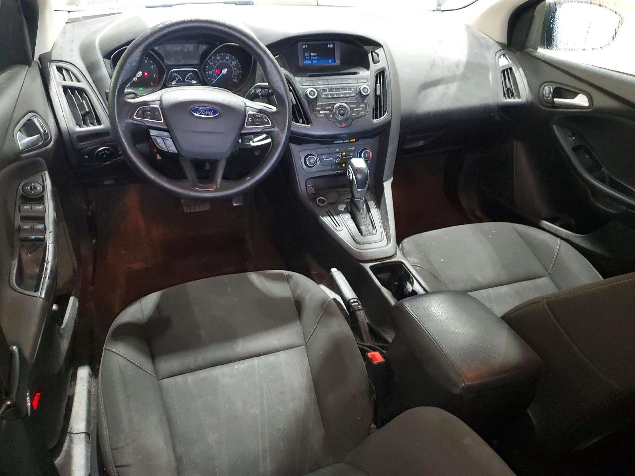 2015 Ford Focus Se Gray vin: 1FADP3F20FL362222