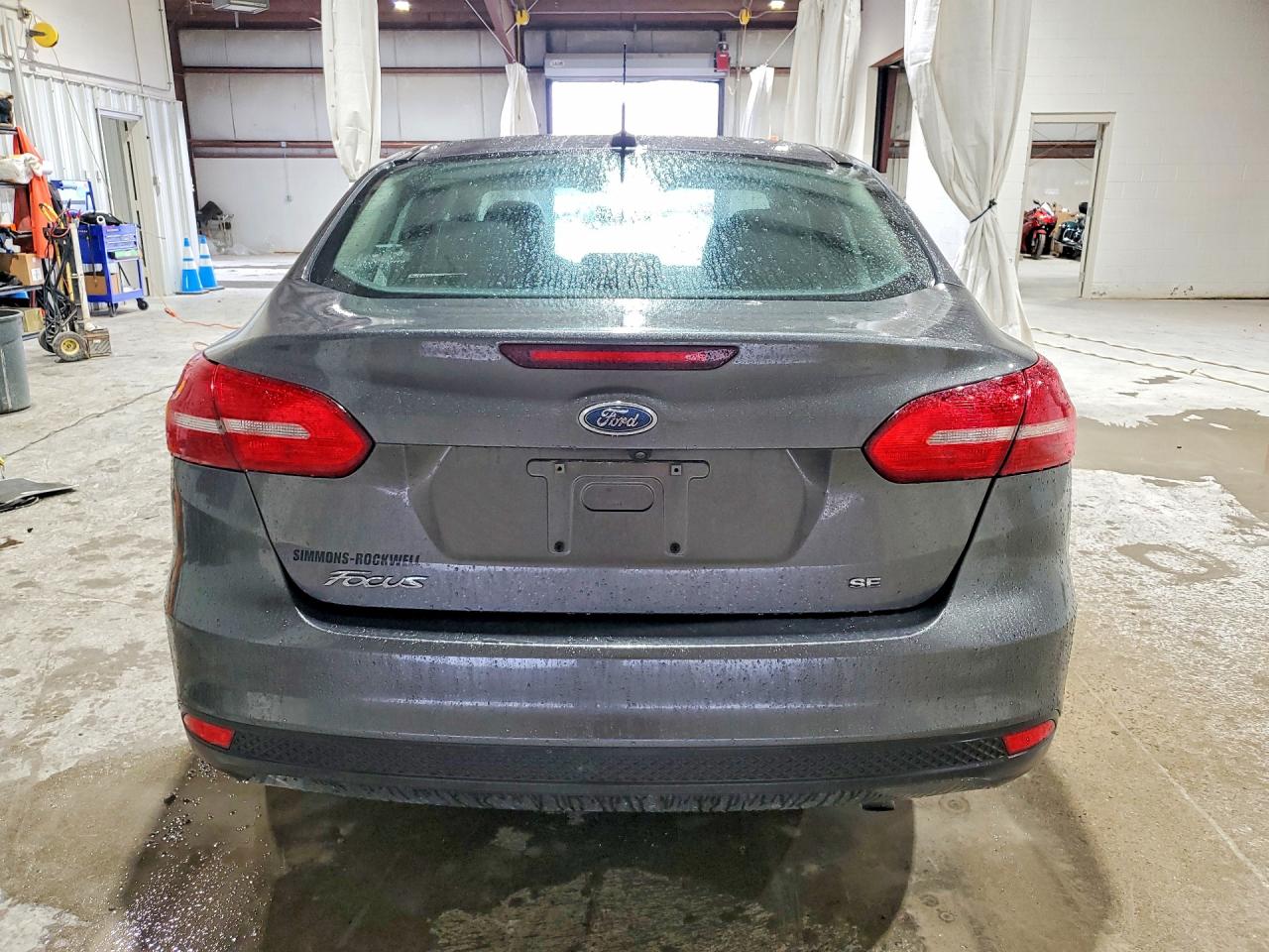 2015 Ford Focus Se Gray vin: 1FADP3F20FL362222
