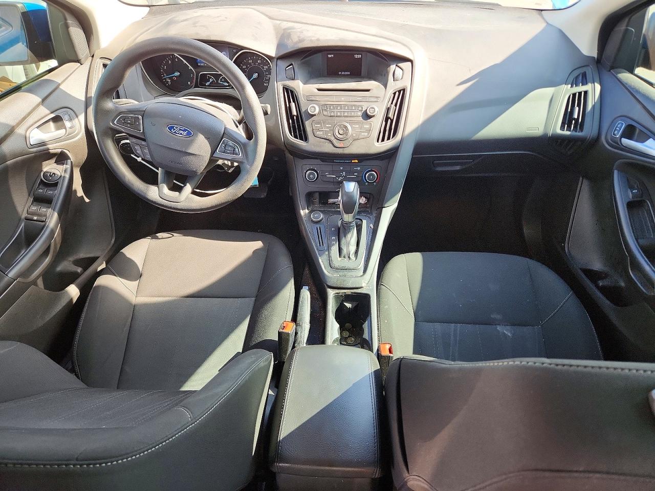 2016 Ford Focus Se Blue vin: 1FADP3F20GL281478