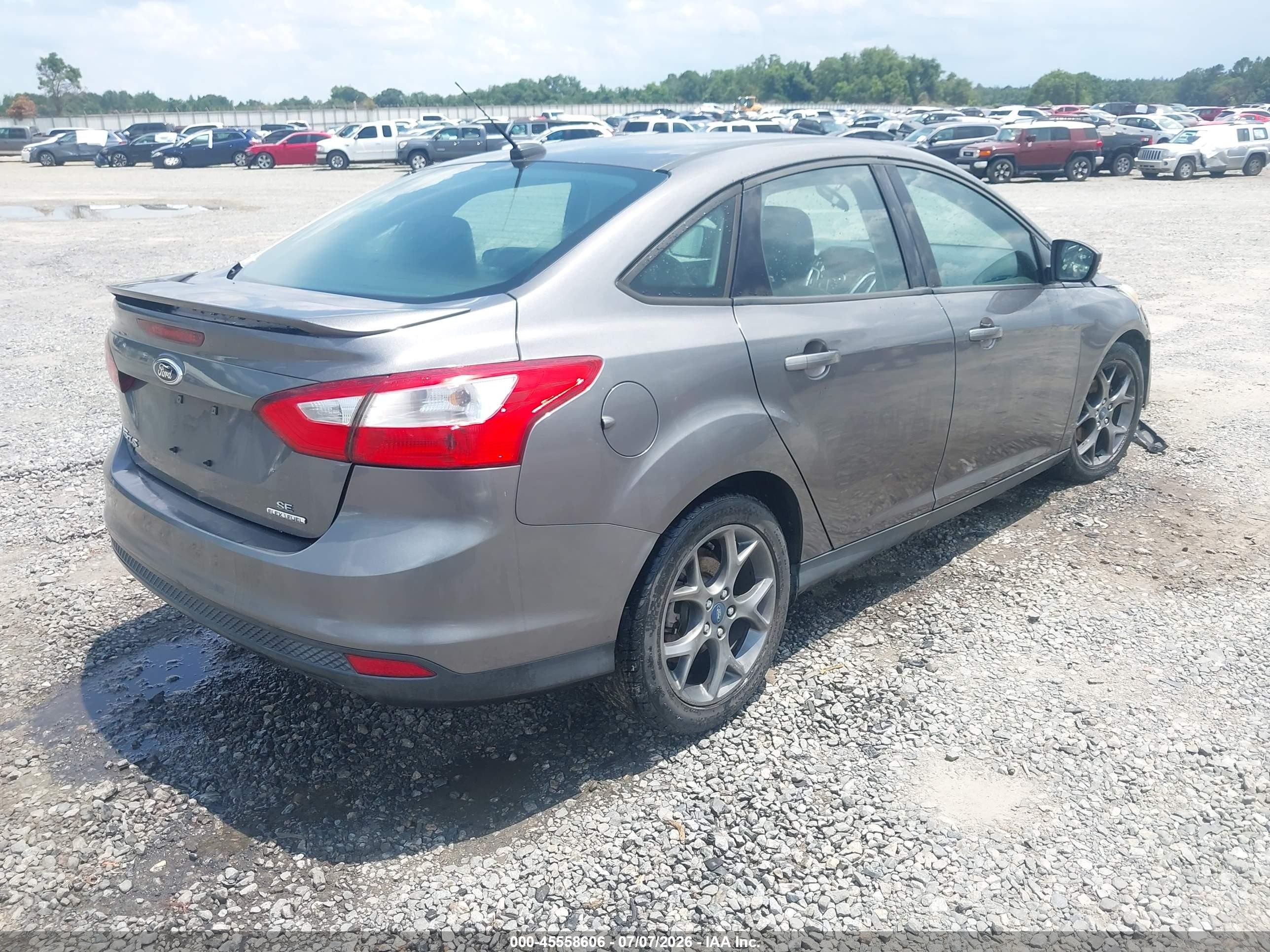 2013 Ford Focus Se Gray vin: 1FADP3F21DL136025