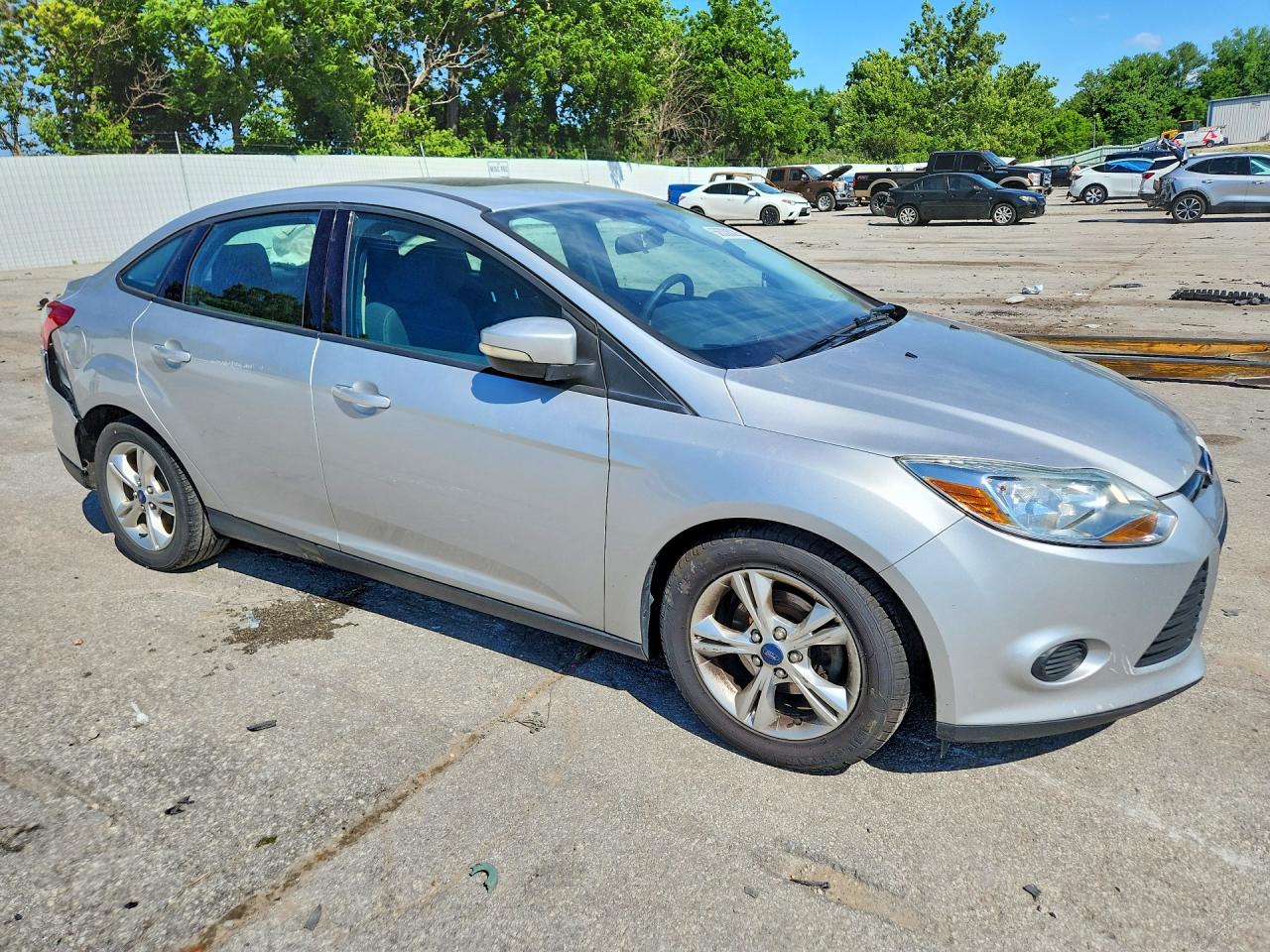 2013 Ford Focus Se Серебряный vin: 1FADP3F21DL144674